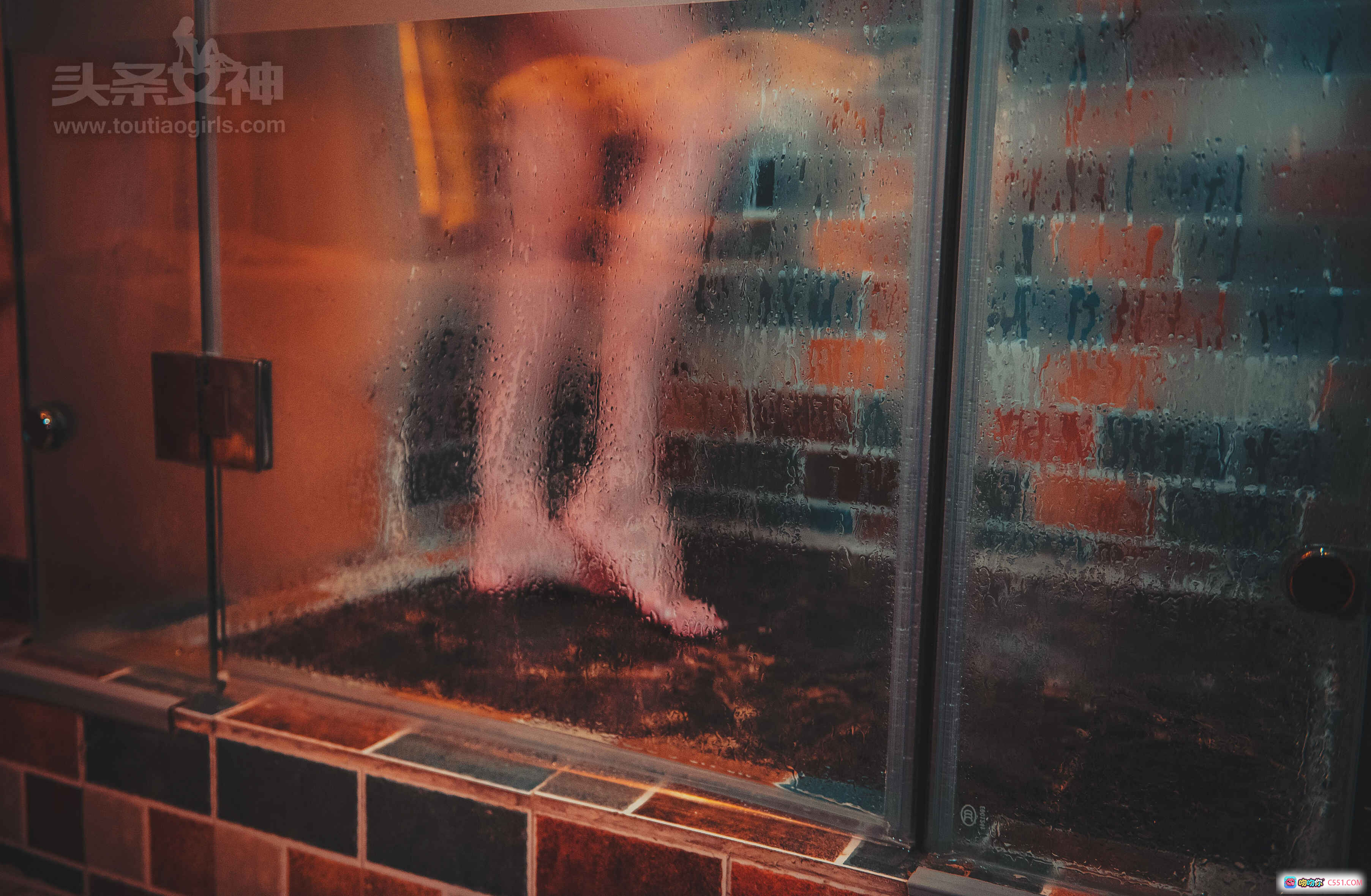 图片[2] - 艾小青白色紧身连体衣性感写真 | 头条女神2017.08.30高清美图50P - 就要吻