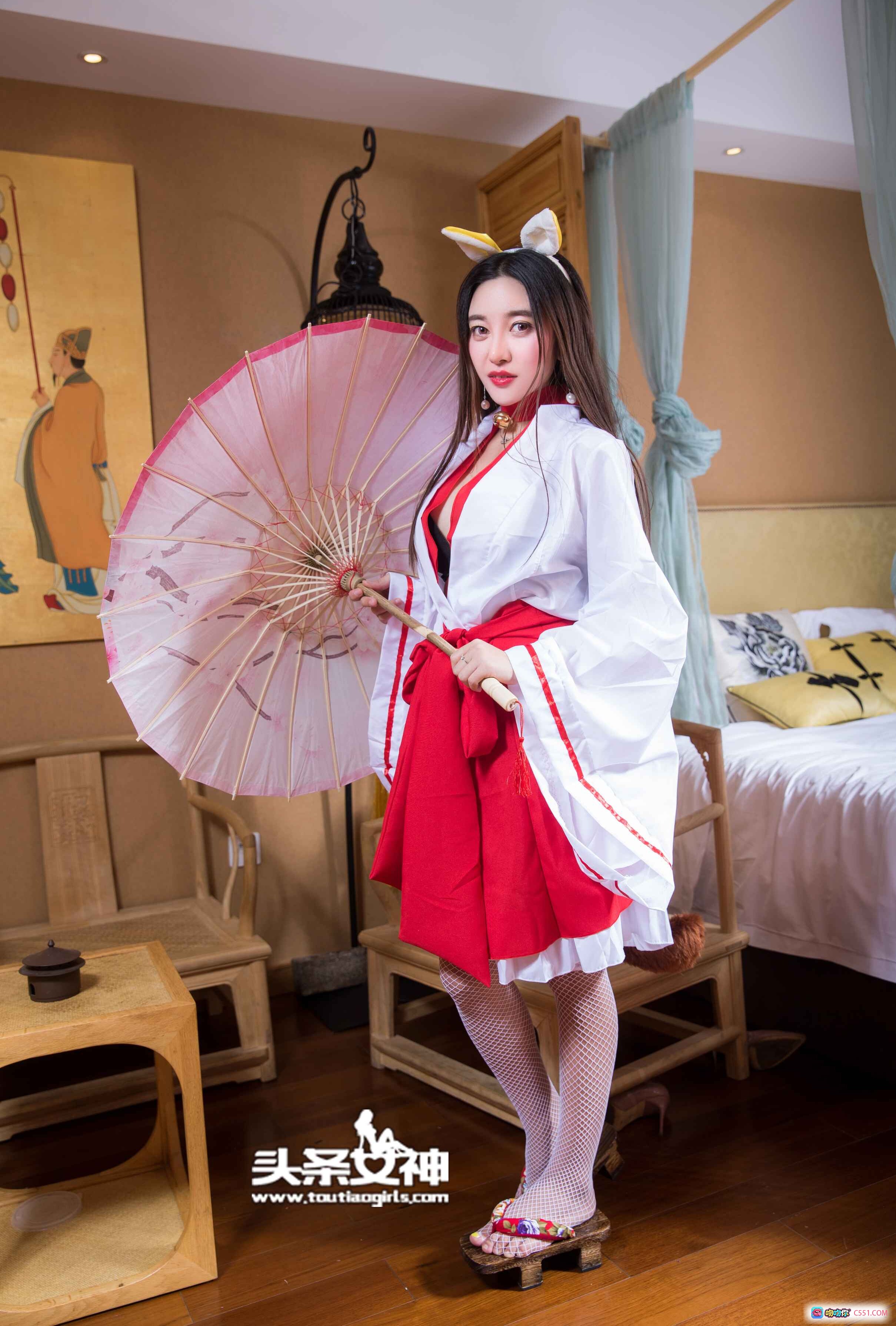 图片[6] - 白鬼院凛凛蝶cos李梓熙日系和风写真 粉伞渔网袜木屐少女 头条女神2017经典造型 - 就要吻