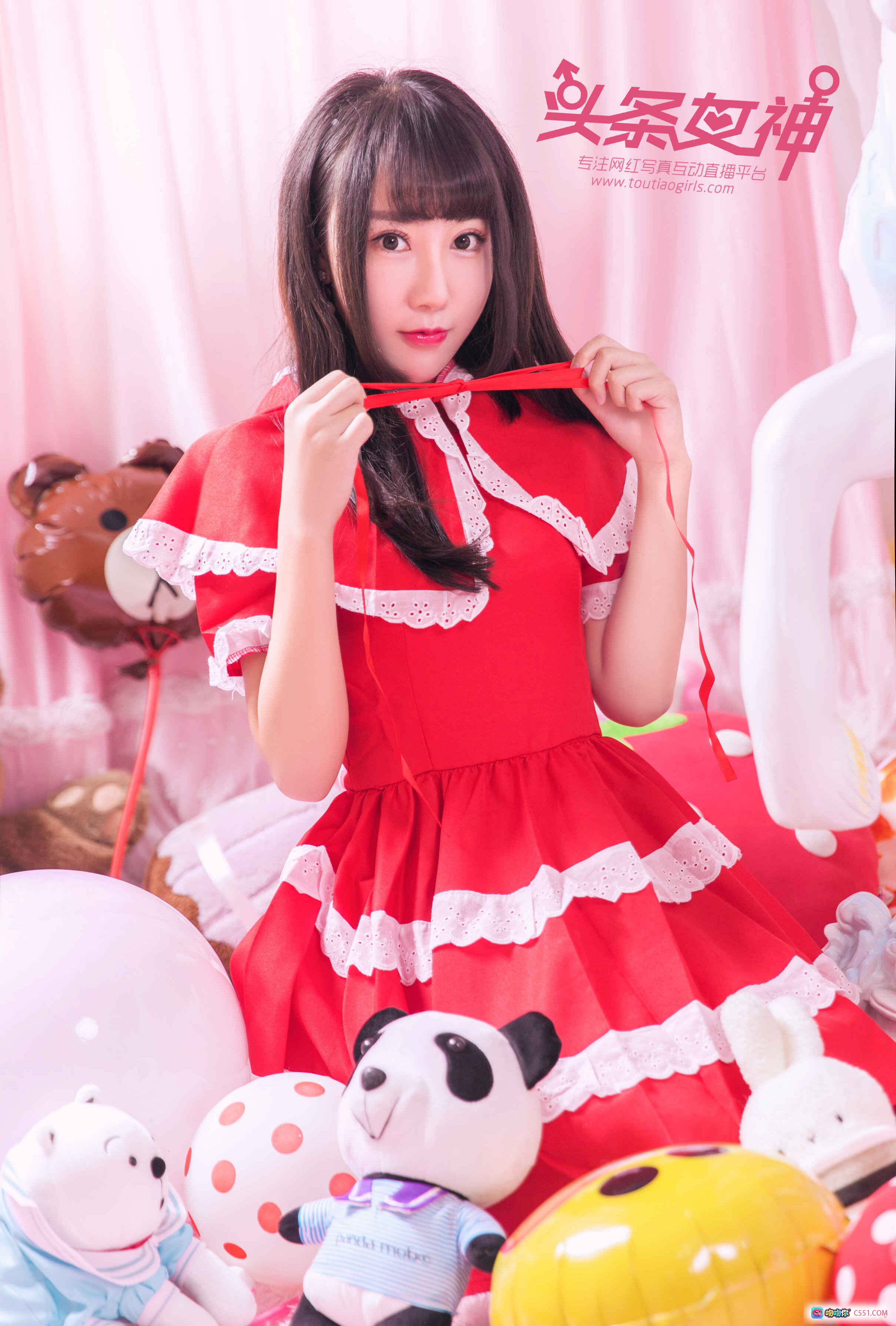 图片[5] - 头条女神笑笑粉色少女风写真 旋转木马主题 甜美内衣搭配毛绒玩具 2017年9月18日高清26P - 就要吻