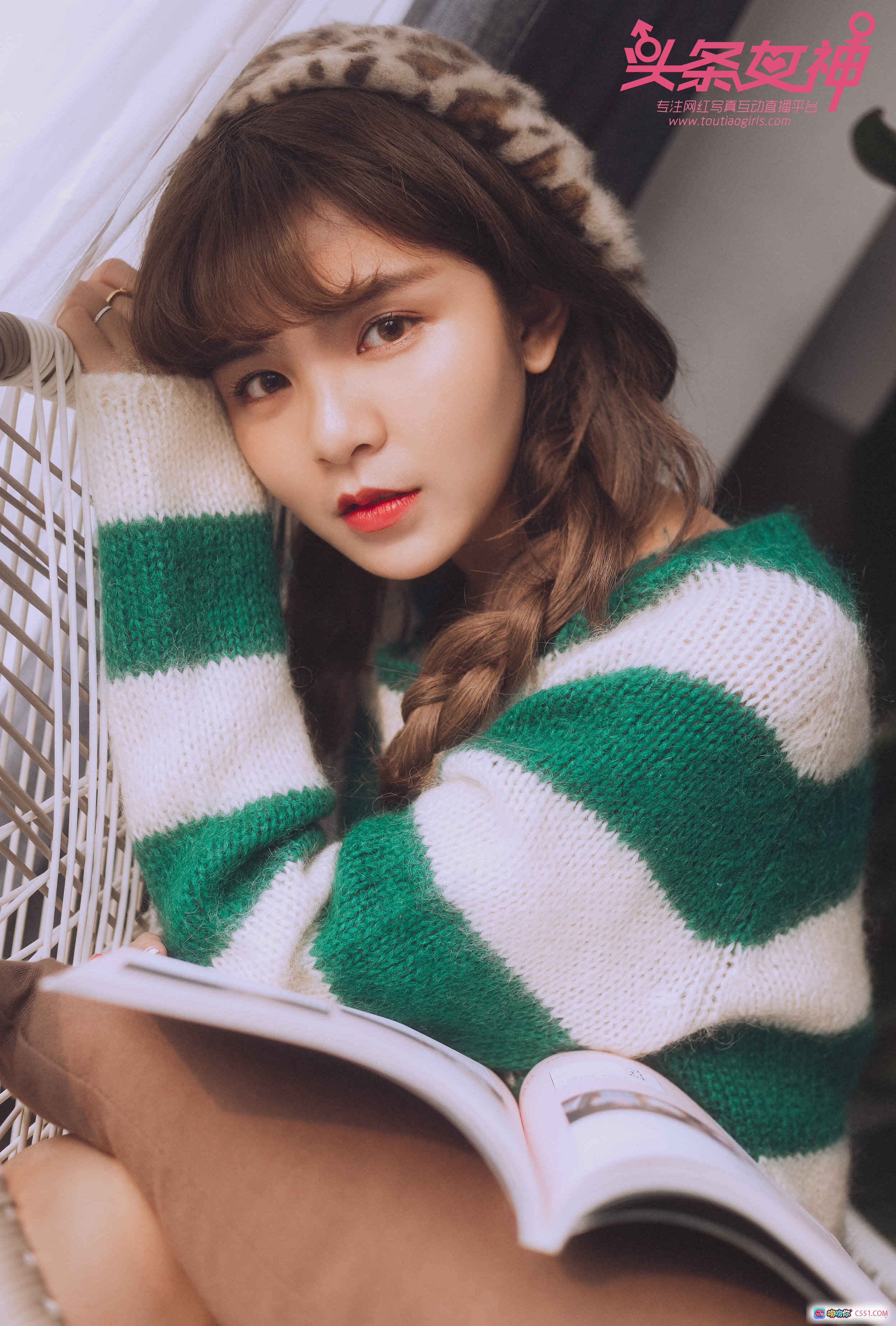 图片[8] - 头条女神扬清新居家写真 | 白色浴袍少女洗衣机旁甜美凝视 | 2018年1月22日17P高清图集 - 就要吻