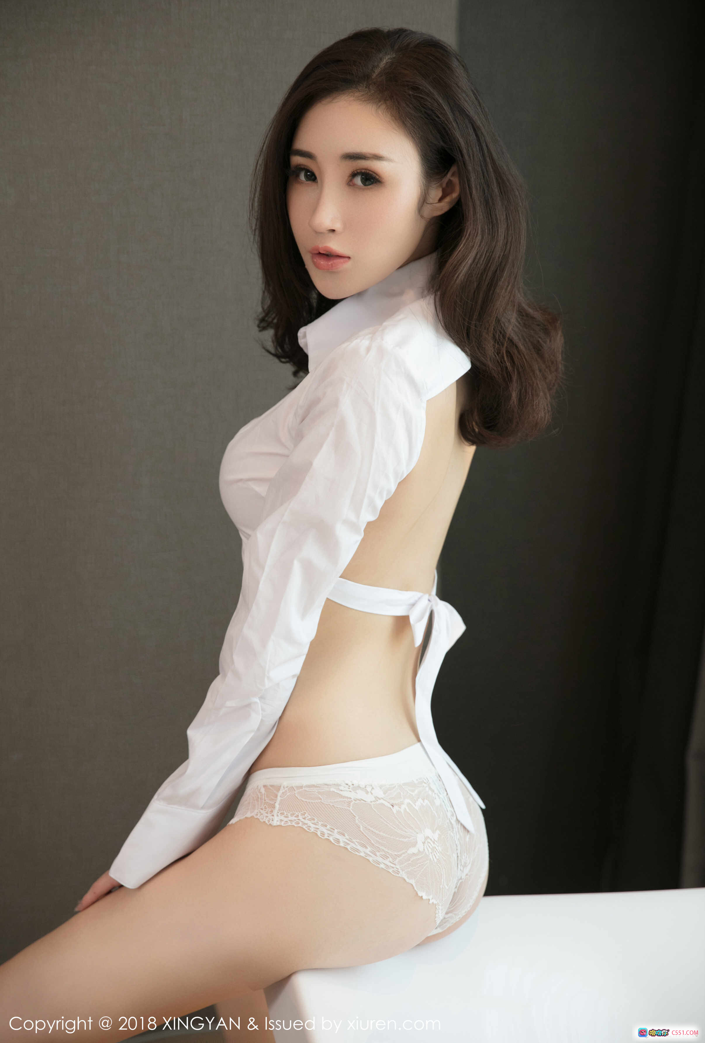 图片[4] - 孙梦瑶红色丝绸吊带裙性感写真 – XINGYAN星颜社2018 VOL.015优雅私房照 - 就要吻