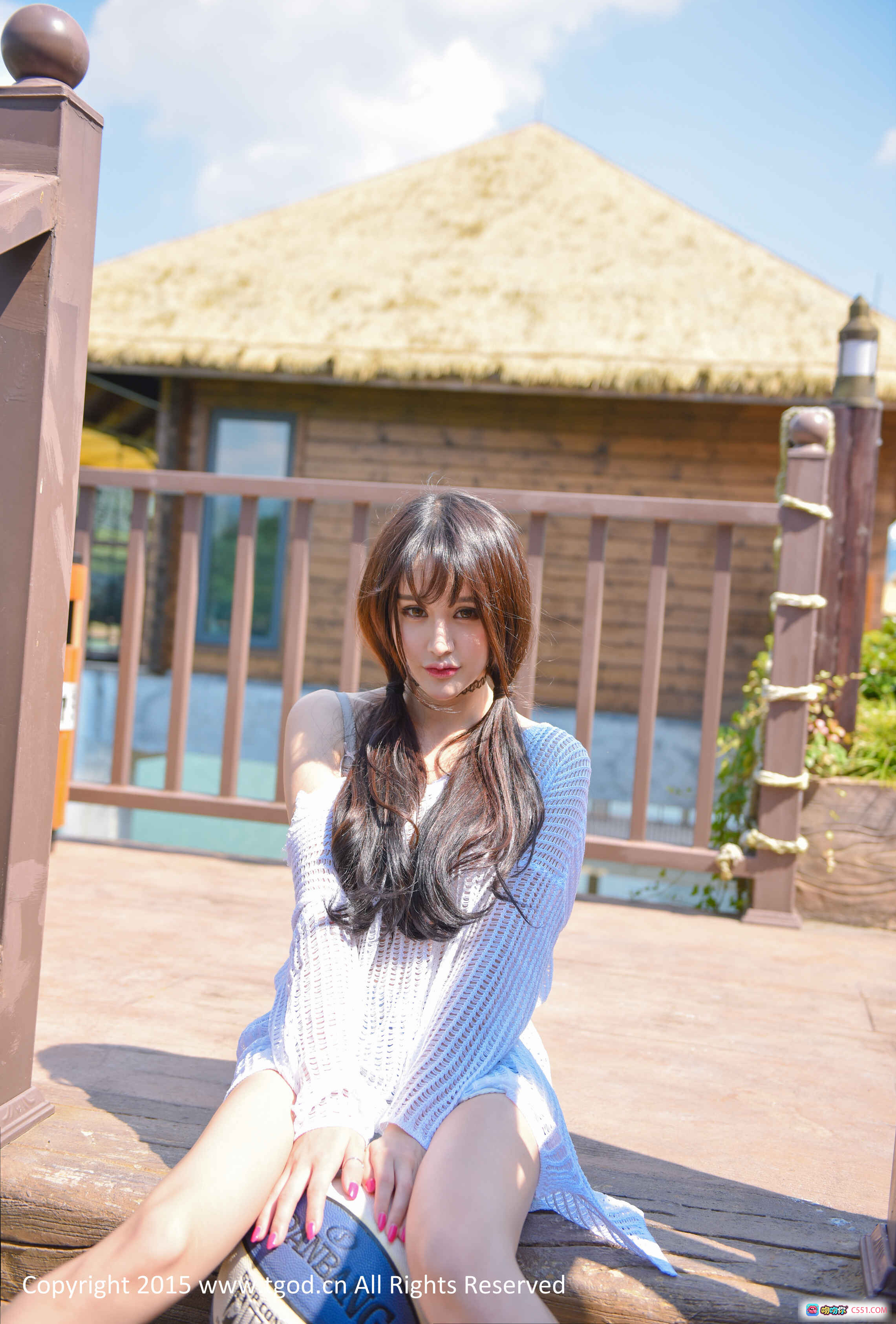 图片[2] - Cheryl青树云曼旅拍写真｜湖畔单车少女｜清新自然风光｜山景湖水茅屋｜2015经典外拍美图 - 就要吻