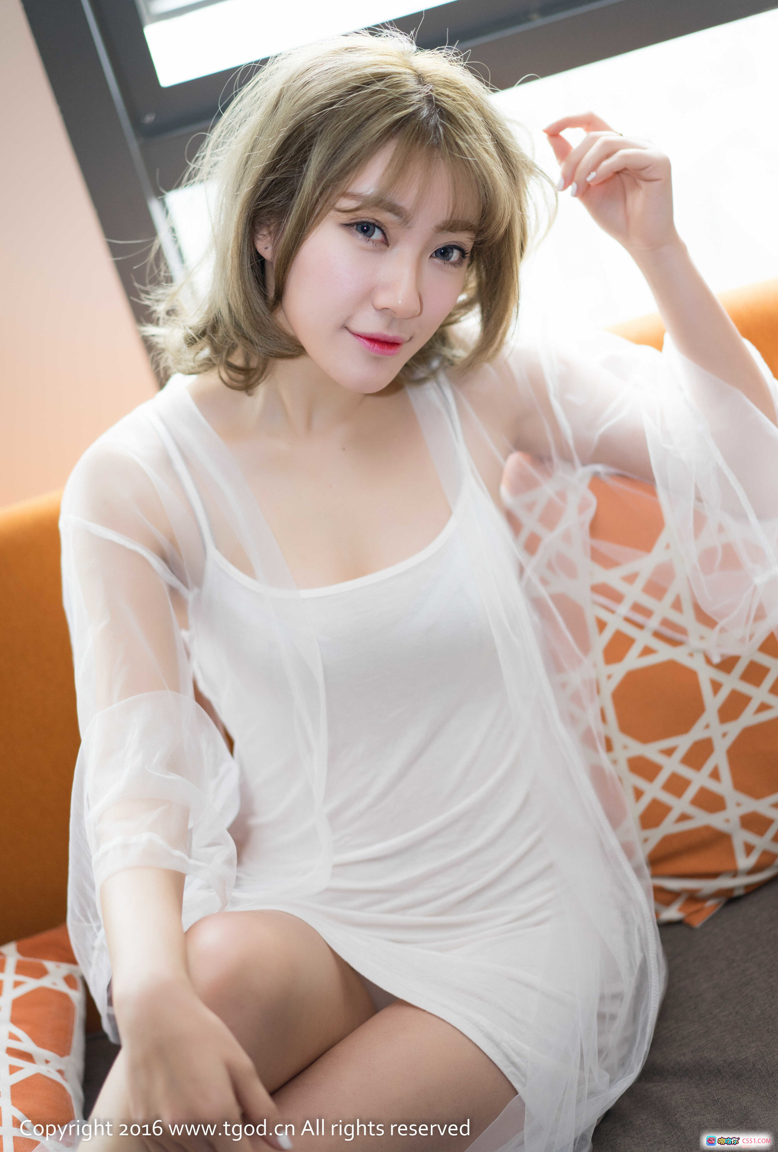 图片[2] - 日系美女松岛白色透视睡衣沙发写真 优雅性感居家风 2016经典私房摄影 - 就要吻