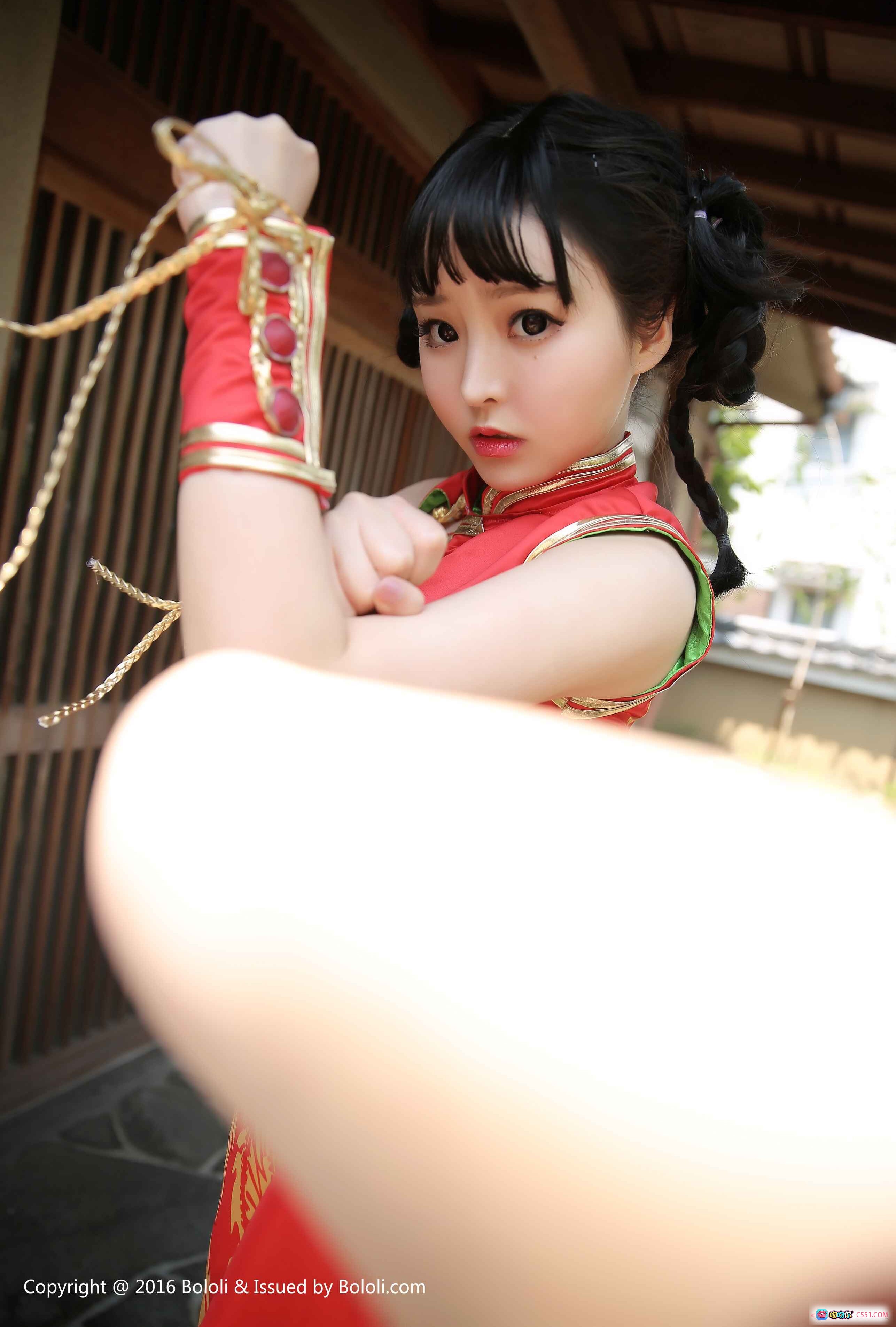 图片[7] - 柳侑绮旗袍高踢腿写真 | BoLoli波萝社VOL.078 | 红金刺绣旗袍+绿色开衩 | 日式和室场景 | 动感格斗姿势 | 2017年7月3日发布 - 就要吻