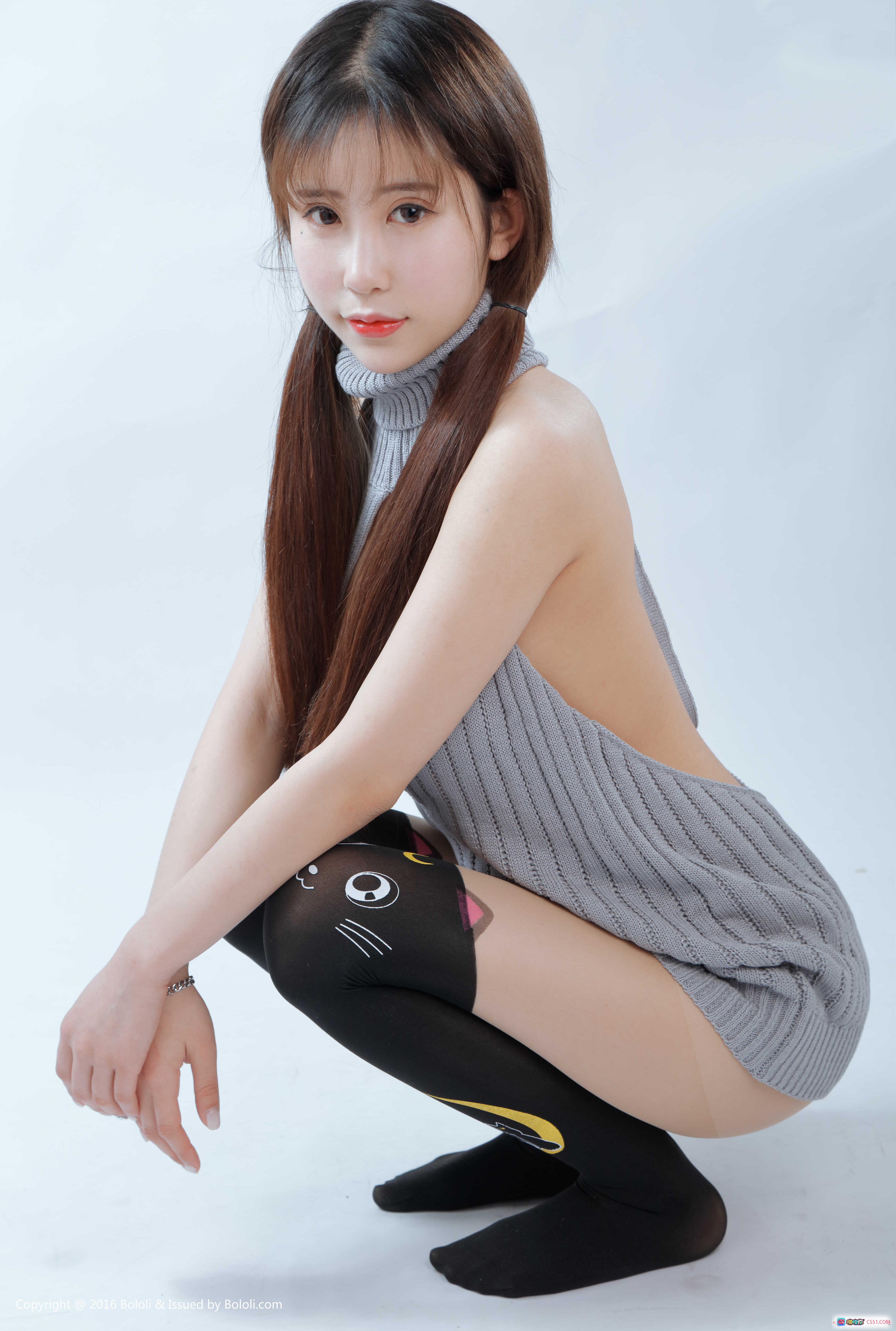 图片[3] - BoLoli波萝社VOL.072悠悠性感写真 侧身露背灰色针织衫私房美图 41P高清摄影集 - 就要吻