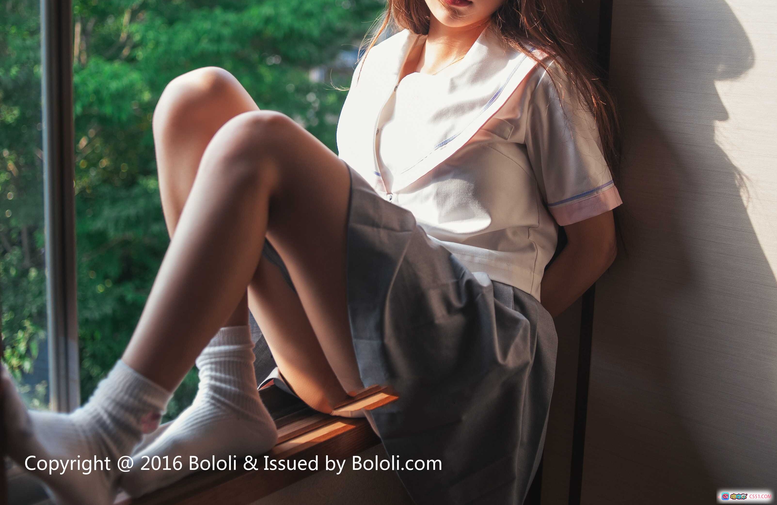 图片[9] - BoLoli波萝社夏美酱私房写真｜日系卧室性感内衣诱惑｜手臂纹身美腿特写｜自然光窗景氛围感 - 就要吻