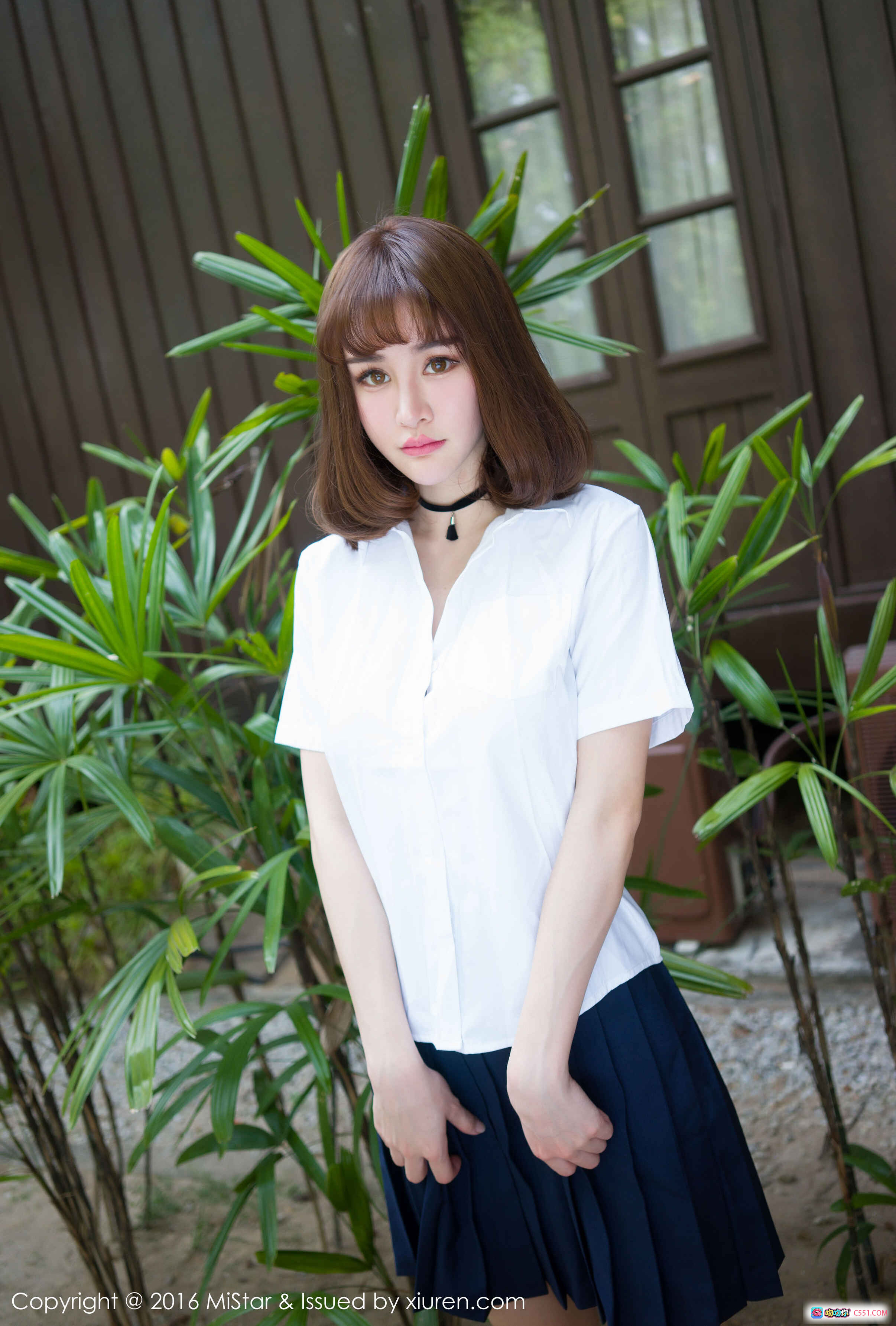 图片[8] - Cheryl青树兰卡威旅拍写真｜白色衬衫深蓝百褶裙｜清新自然户外人像｜MiStar2016 VOL.076 - 就要吻