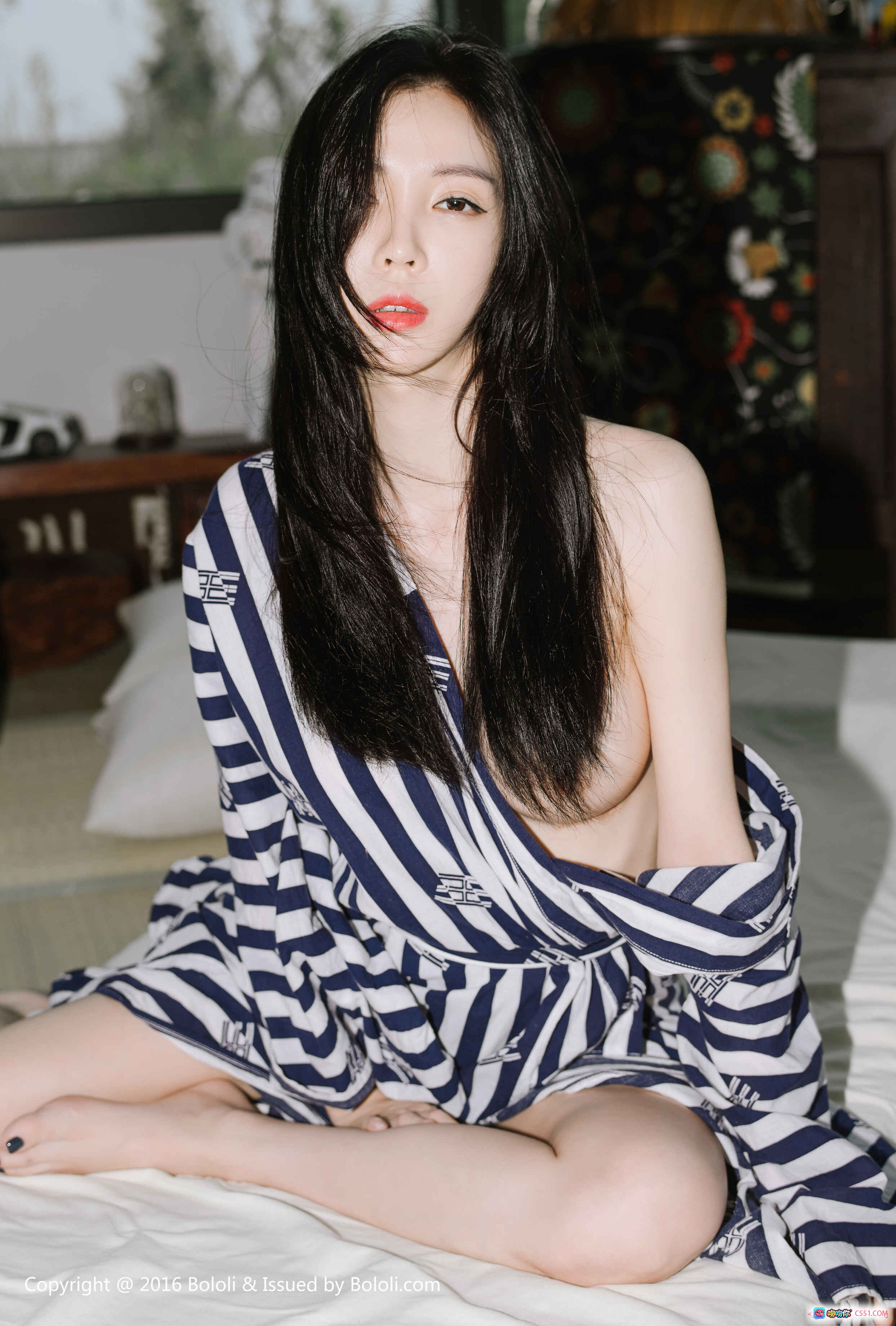 图片[4] - BoLoli波萝社VOL.118 Bebe_Kim条纹浴袍性感写真 47P高清私房美臀特写 2017年9月18日发布 - 就要吻