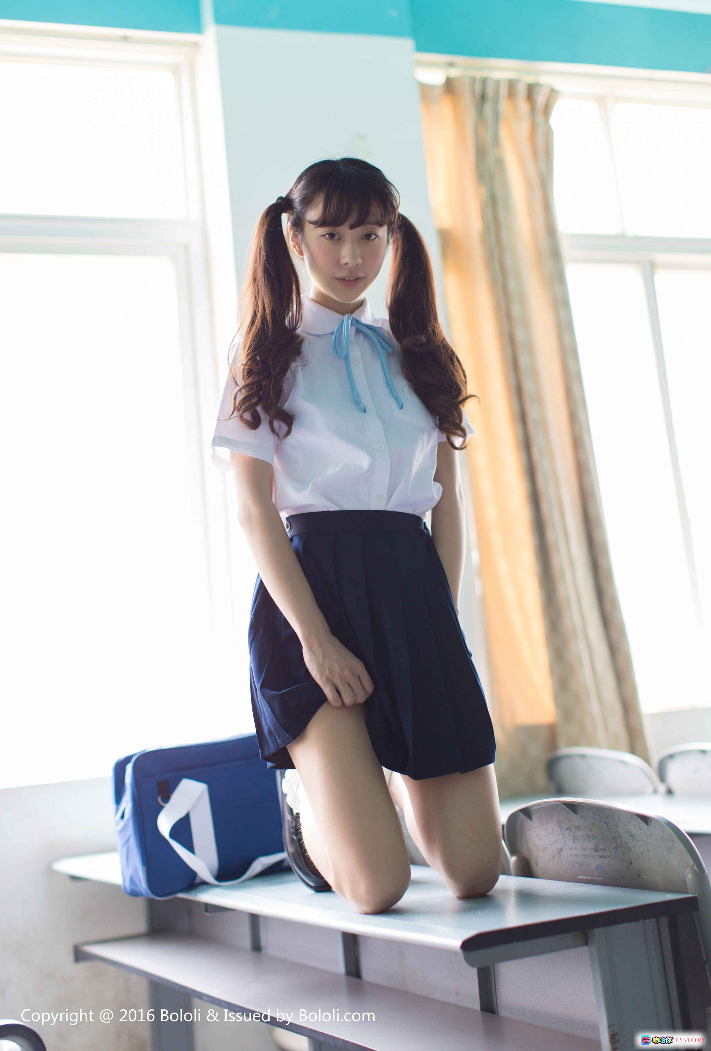 图片[9] - BoLoli波萝社VOL.092 SUKI校园少女写真 甜美双马尾制服少女课堂场景清新自然风格 2017年7月27日发布 - 就要吻