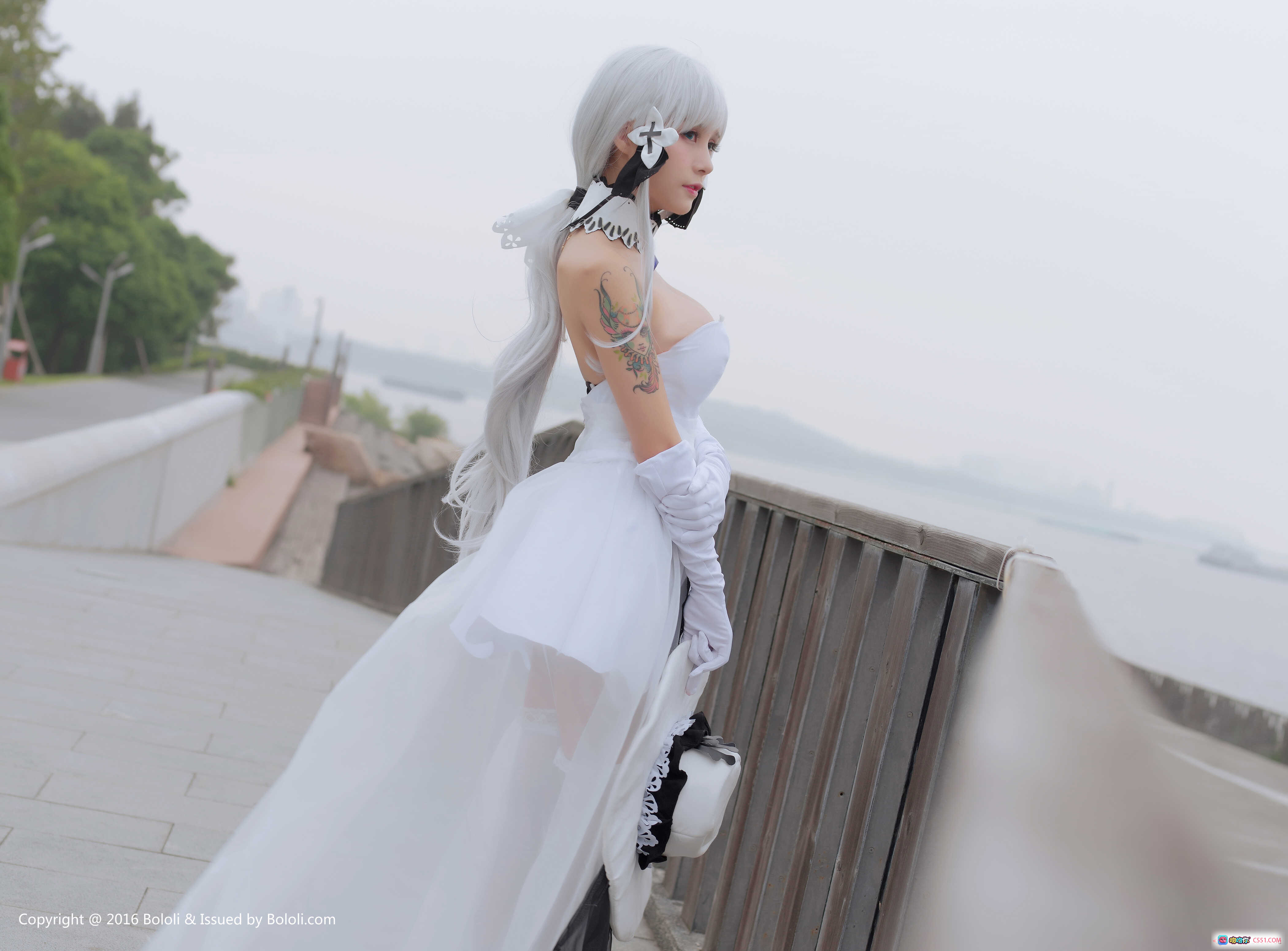 图片[3] - 夏美酱cosplay白发女巫造型 – 宽檐帽+十字花饰+蕾丝颈饰 – BoLoli波萝社VOL.117高清写真 - 就要吻