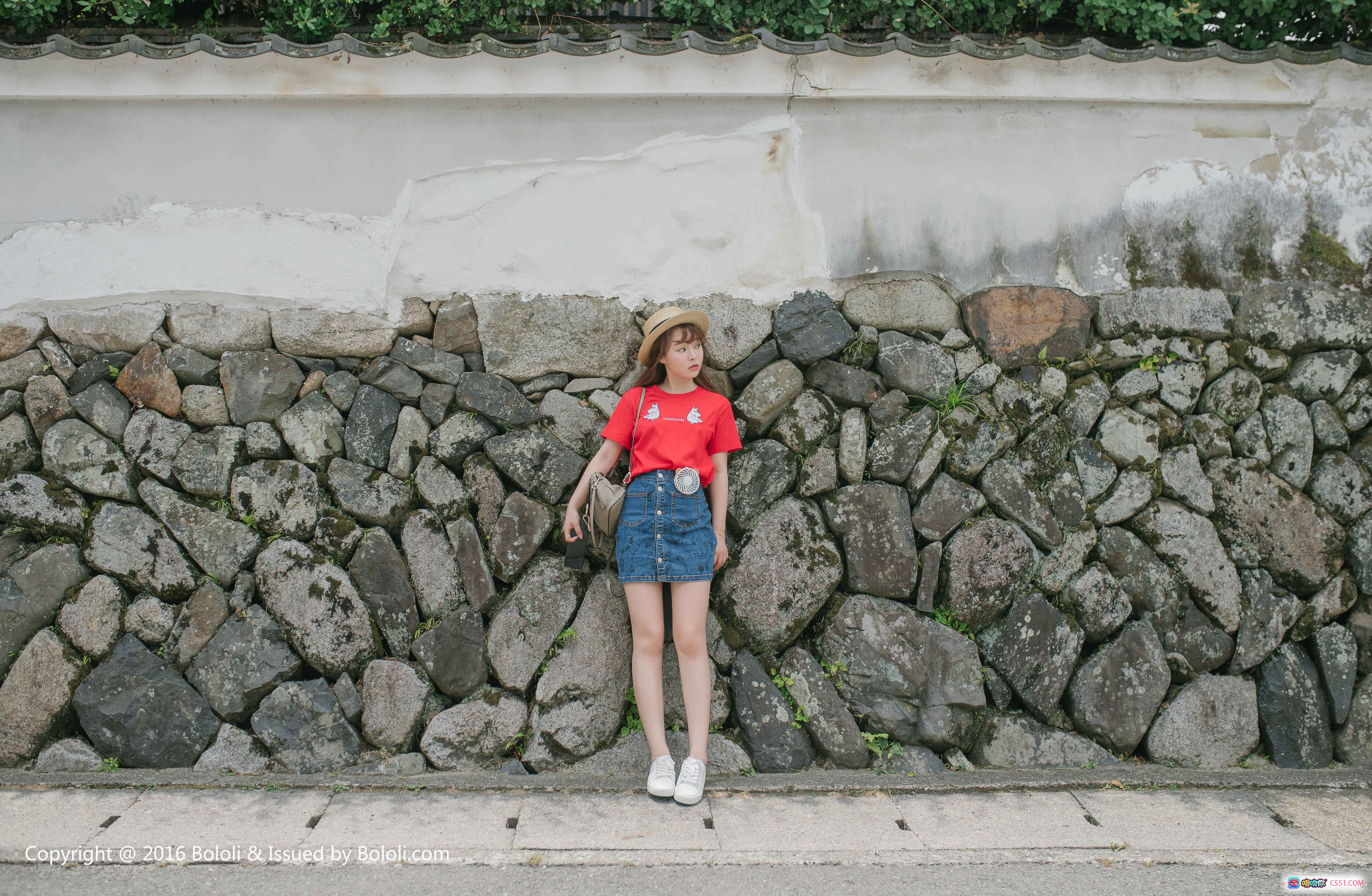 图片[4] - 柳侑绮可爱熊帽写真 | BoLoli波萝社VOL.097粉嫩吊带少女风 | 2017年8月5日高清65P - 就要吻