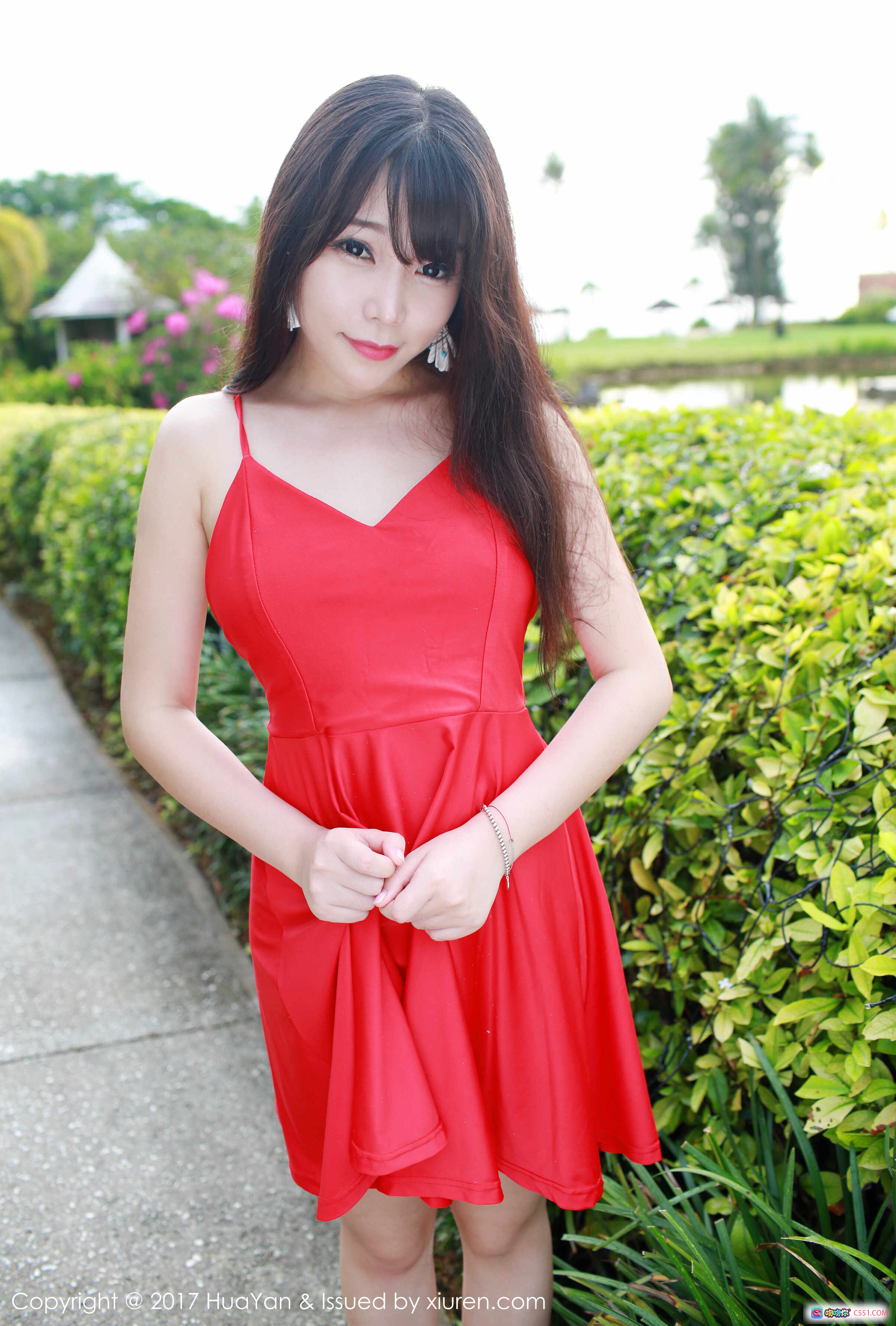 图片[10] - 芝芝Booty海边码头写真｜粉色泳衣性感美臀｜HuaYan花の颜Vol.044高清图集 - 就要吻