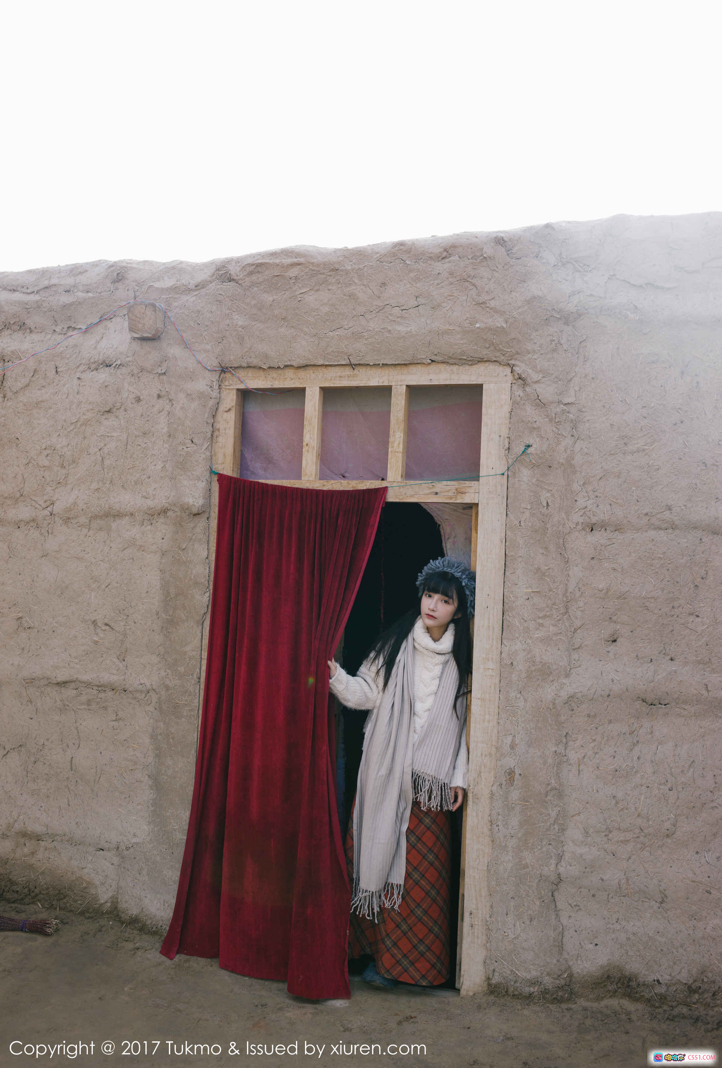 图片[3] - Tukmo 2017 Vol.098 应 甜美少女毛线帽格子裙写真 温柔日系风室内光影摄影 - 就要吻