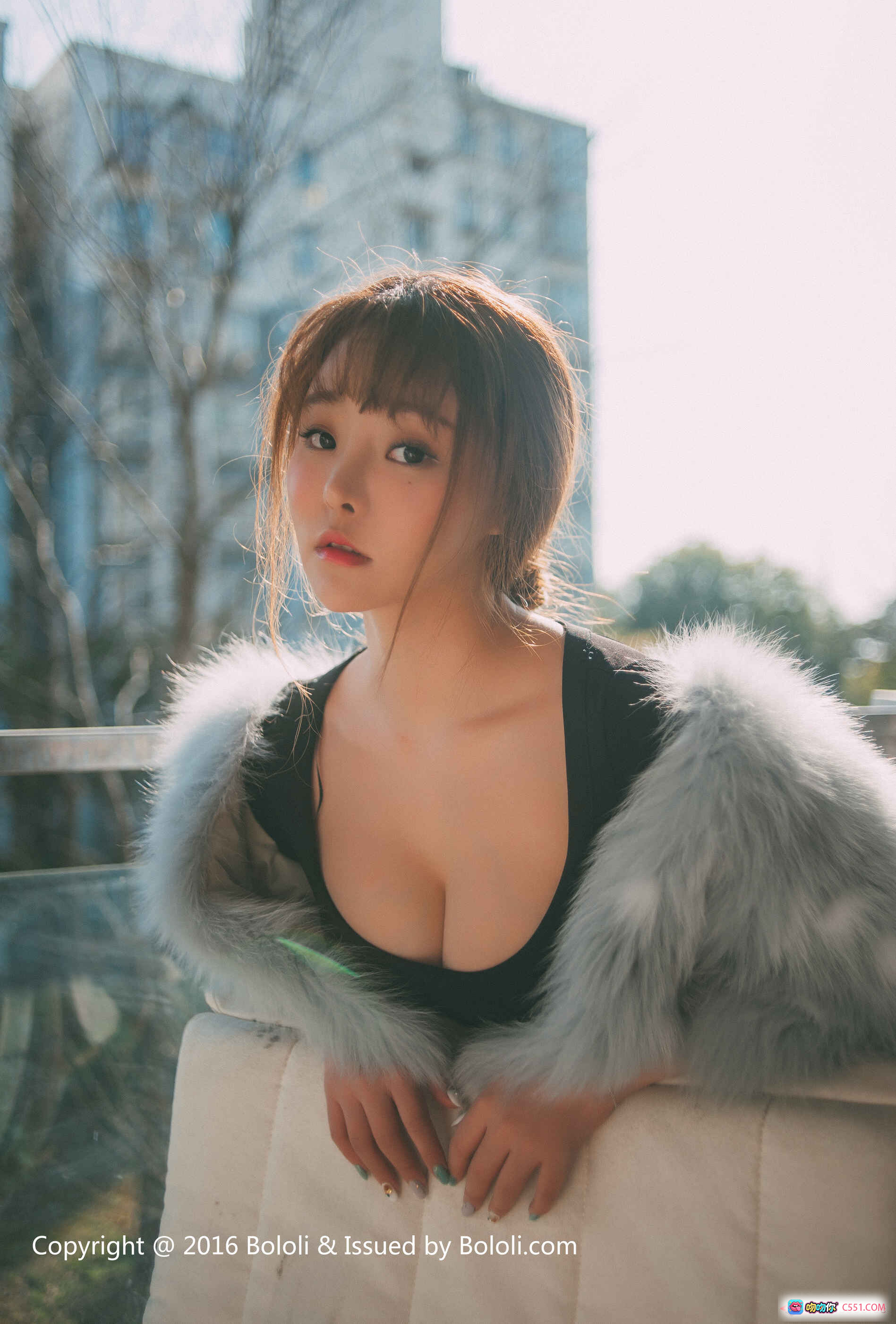 图片[6] - 柳侑绮七宝变装死库水诱惑写真 | BoLoli波萝社VOL.027米奇帽红裙少女窗边私房照 - 就要吻