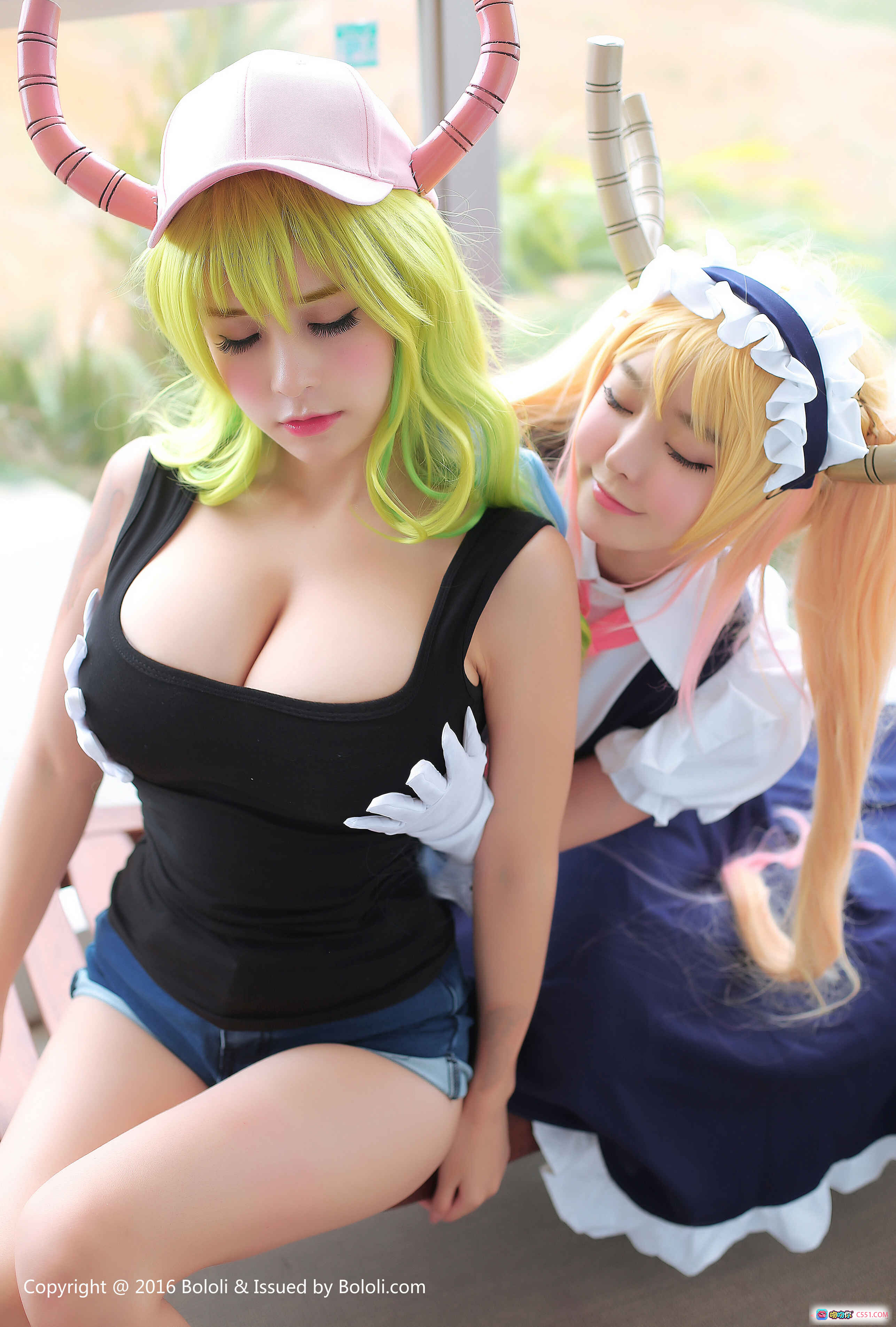 图片[9] - 柳侑绮cosplay绿发少女戴粉色帽角饰黑色背心写真BoLoli波萝社VOL.047高清美图 - 就要吻