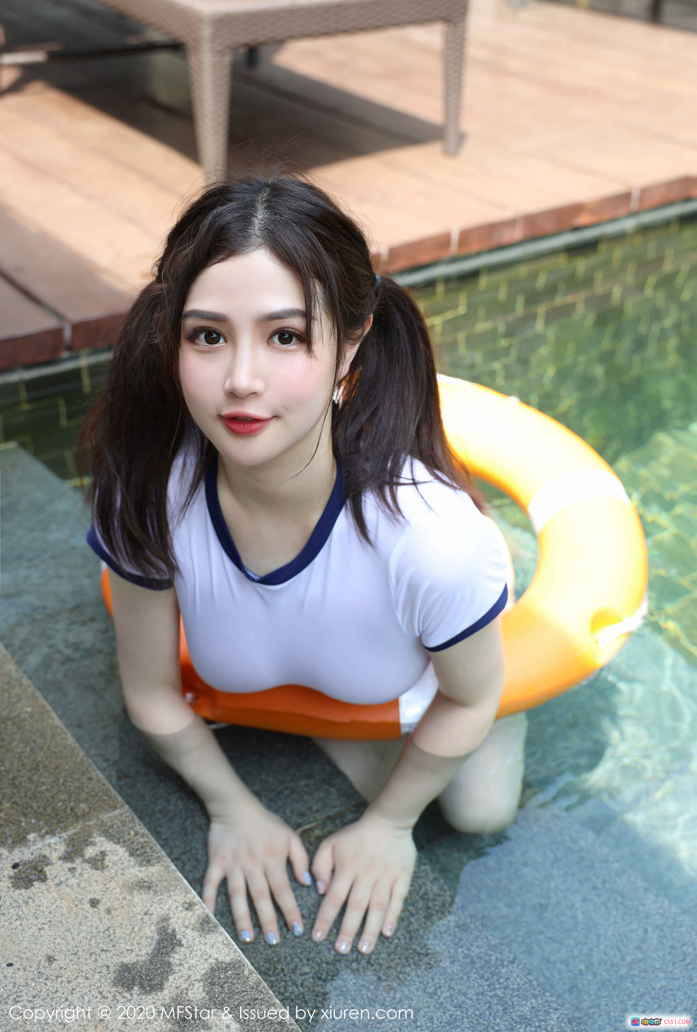 图片[4] - MFStar模范学院蛋糕Cake写真 Vol.305 白色系绑带T恤+格子短裙+蕾丝发饰 清新甜美校园风户外拍摄 2020.04.09 - 就要吻