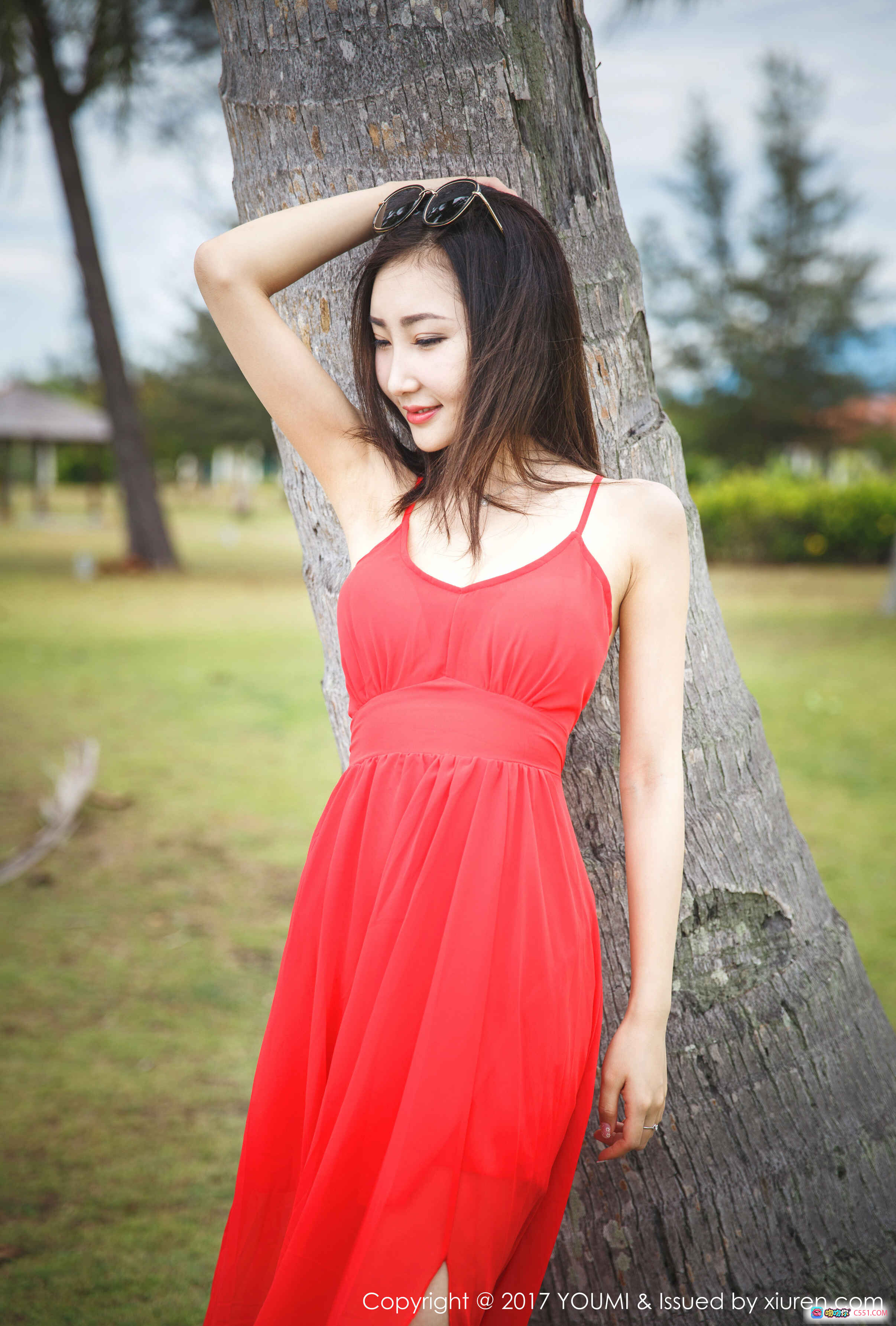 图片[3] - 海边红裙美女写真 | YouMi尤蜜荟2017 Vol.028尤美沙滩风情照 - 就要吻