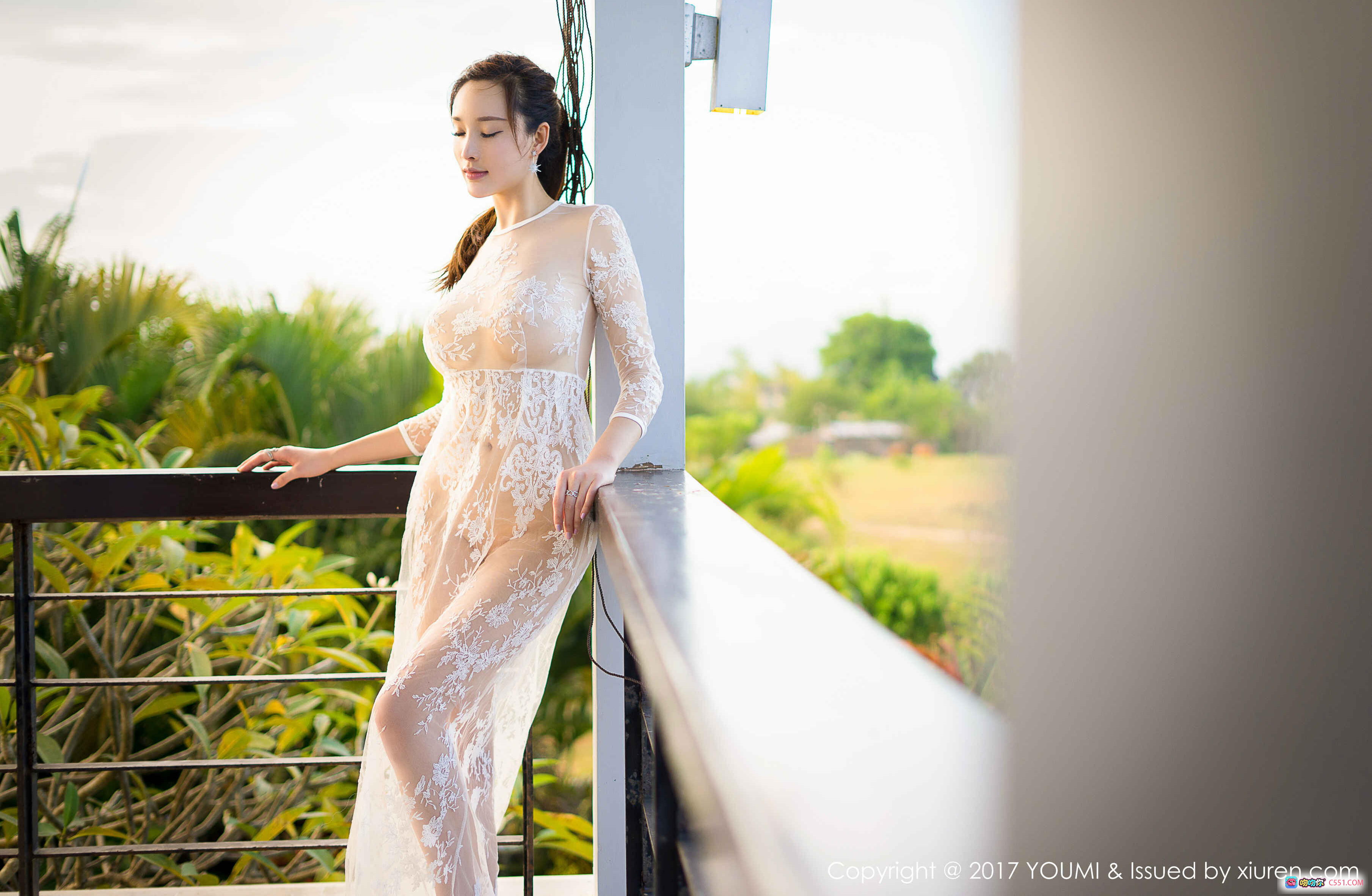图片[4] - YouMi尤蜜荟2017.05.27 Vol.045 清爽泳池湿发美女 纯欲风写真 47P高清图集 - 就要吻