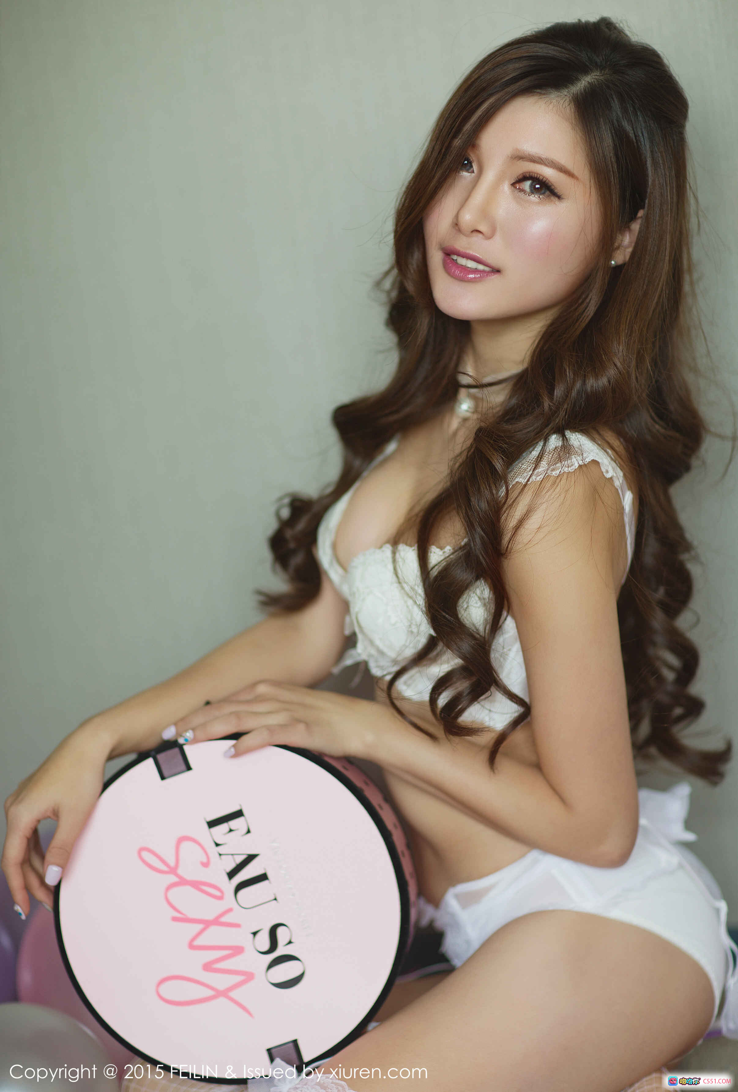 图片[8] - FEILIN嗲囡囡2015.07.27 Vol.001 奶茶Emily 清新甜美写真 优雅长发 粉色蕾丝内衣 时尚私房照 - 就要吻