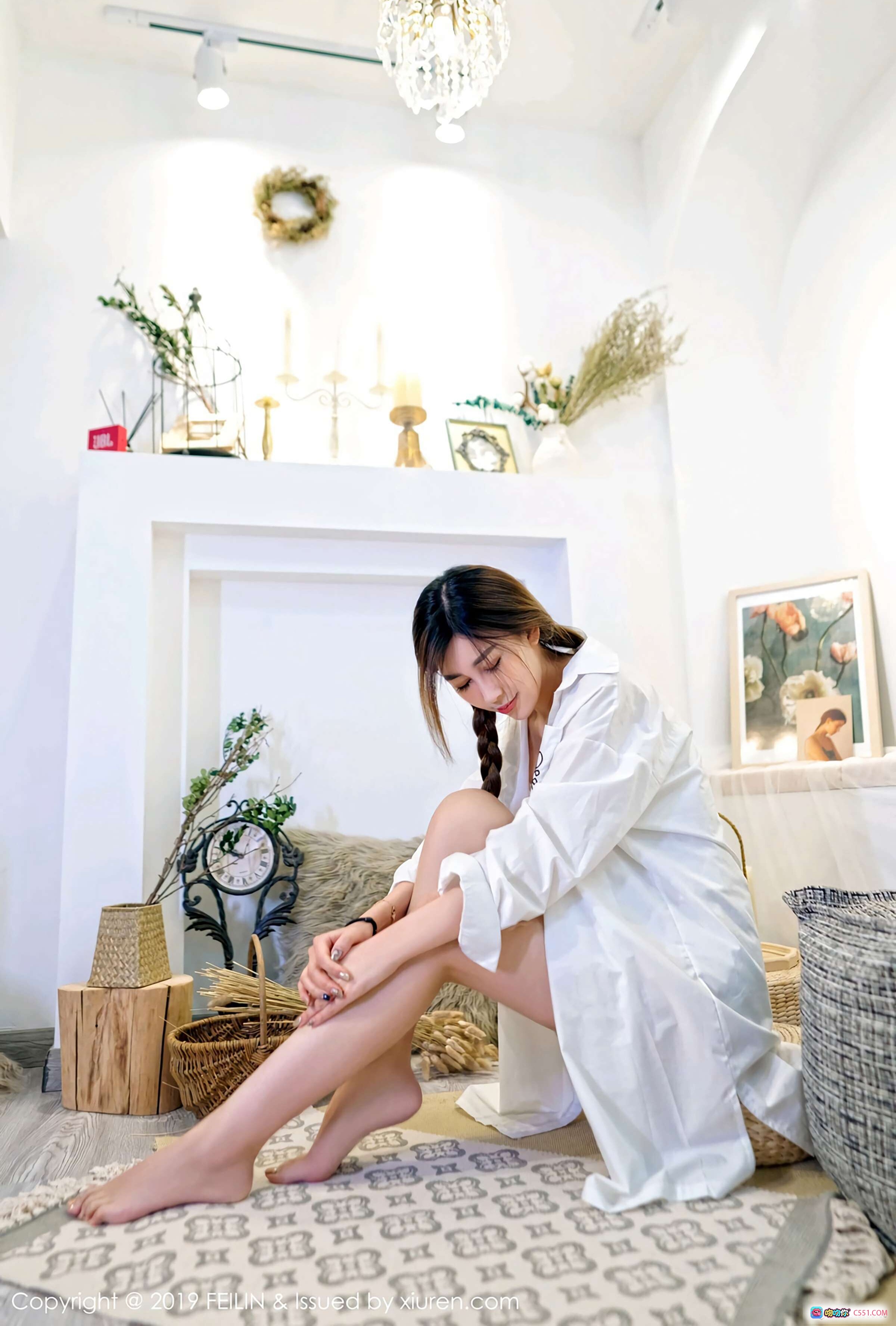 图片[9] - FEILIN 2019 Vol.185 星星star 白色宽松衬衫裸足写真 干花编织篮温馨室内风 纯欲少女感摄影图集 - 就要吻