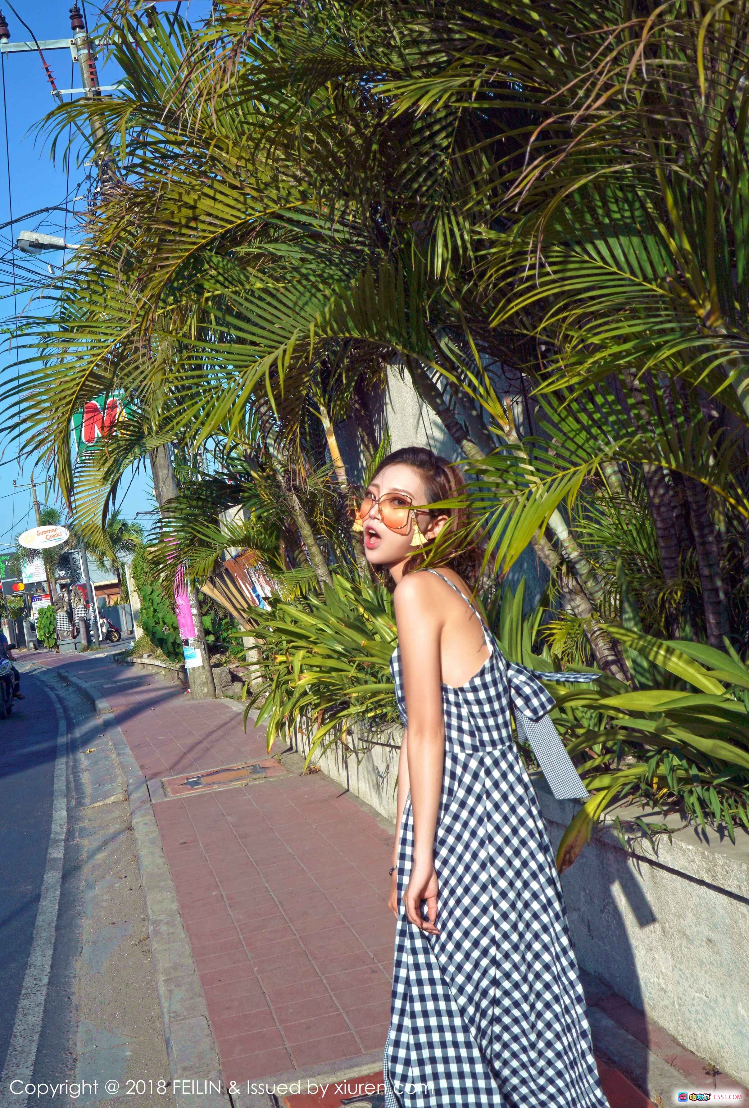 图片[7] - 冯木木LRIS泳装写真 | 红色比基尼+健身短裤 | 户外泳池阳光美拍 | FEILIN Vol.164 2018.09.13 - 就要吻