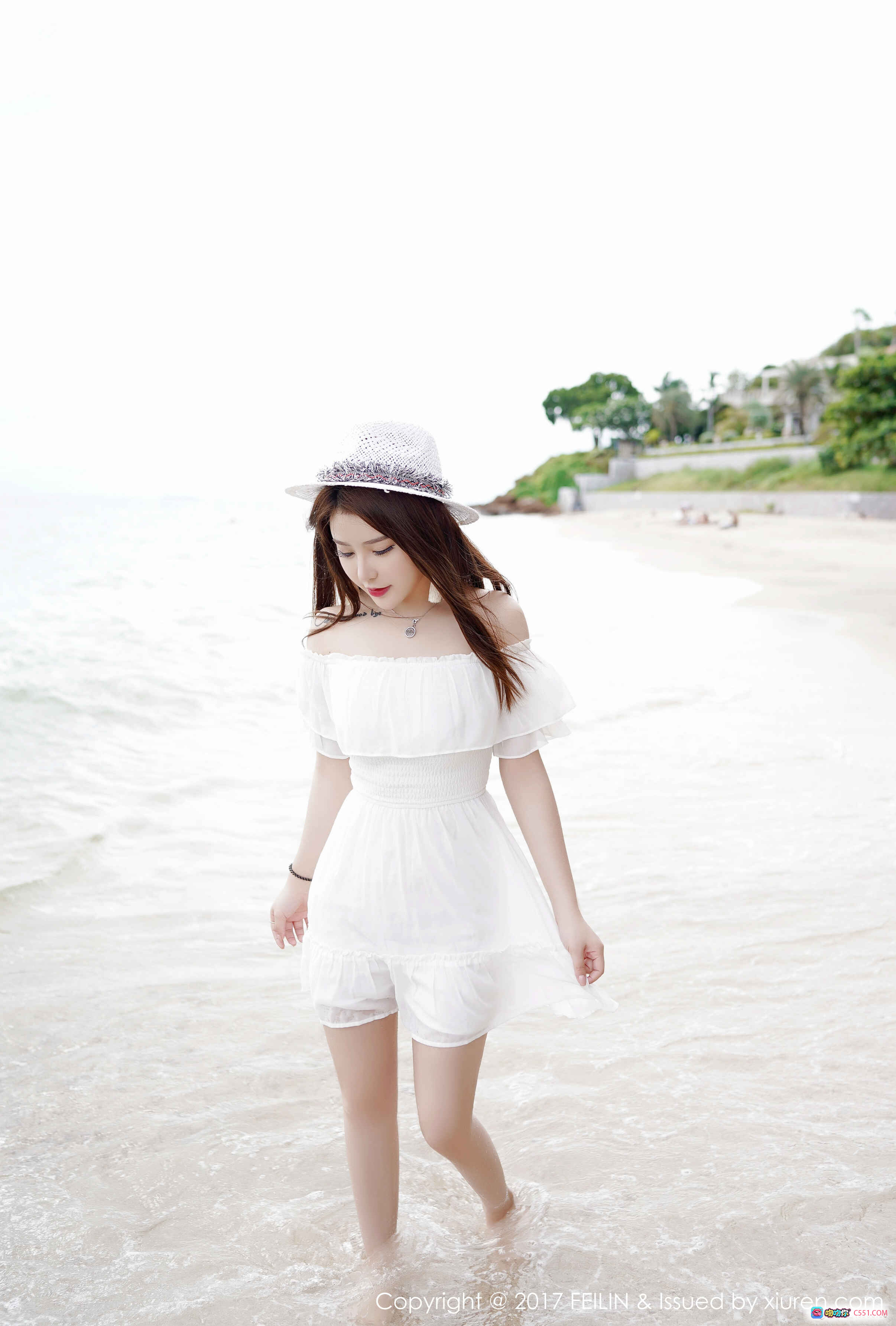 图片[4] - 芷儿Momoko比基尼写真 | 热带风情泳装美女 | FEILIN VOL.104 2017.08.04 精美户外拍摄 - 就要吻