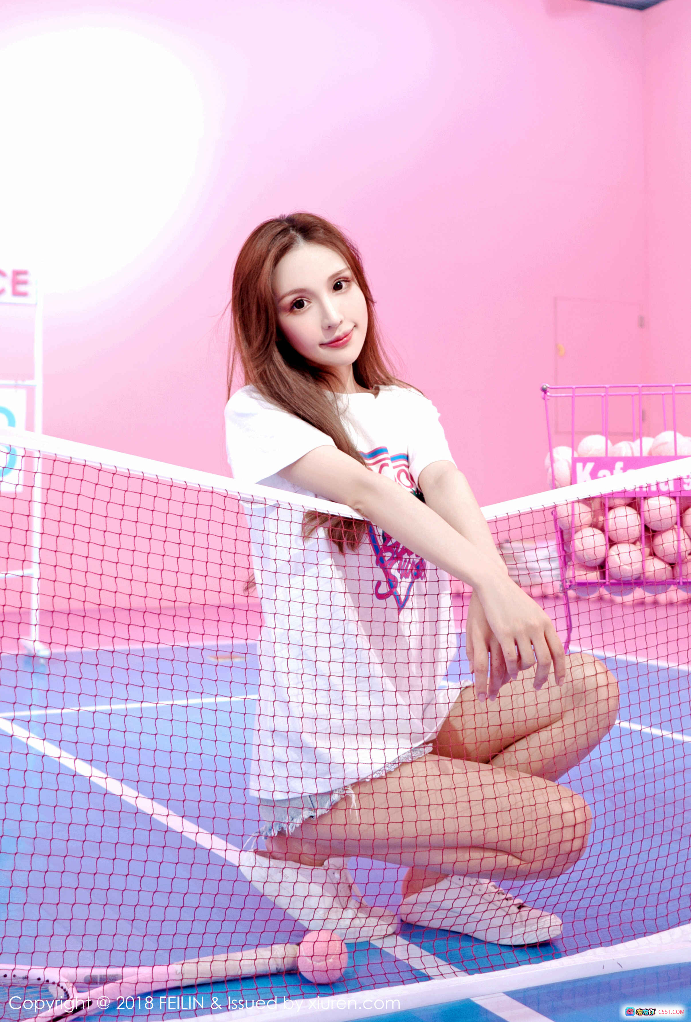 图片[6] - 柠柠_mika 粉色网球场地写真 | 白色T恤短裙搭配运动风 | 甜美女神坐姿拍摄 | FEILIN 2018 Vol.170 高清图集 - 就要吻