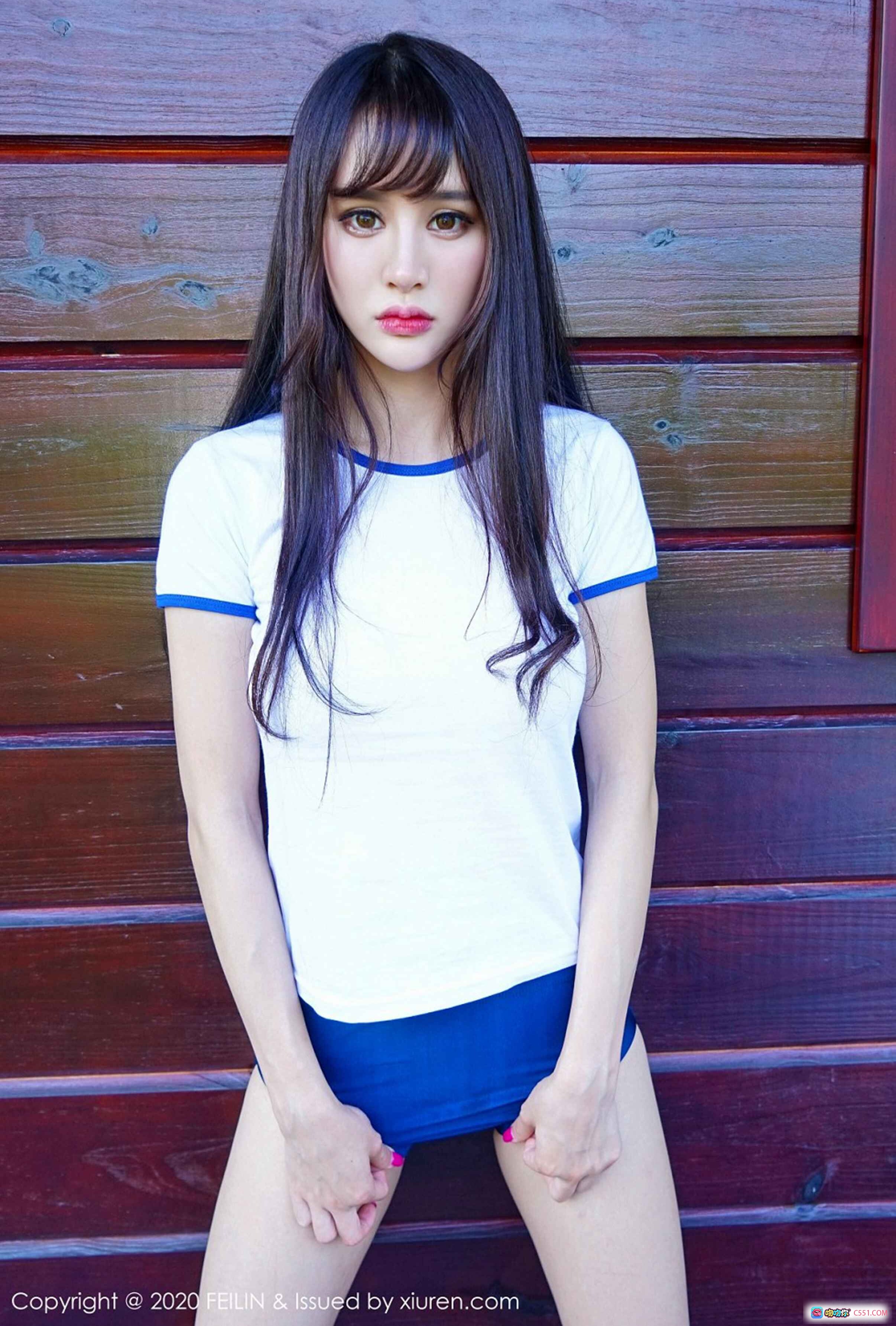 图片[6] - Cheryl青树2020写真Vol.233 白T蓝边短袖+蓝色短裤 木屋阳台长发美腿性感私房照 FEILIN出品 高清100+图 - 就要吻