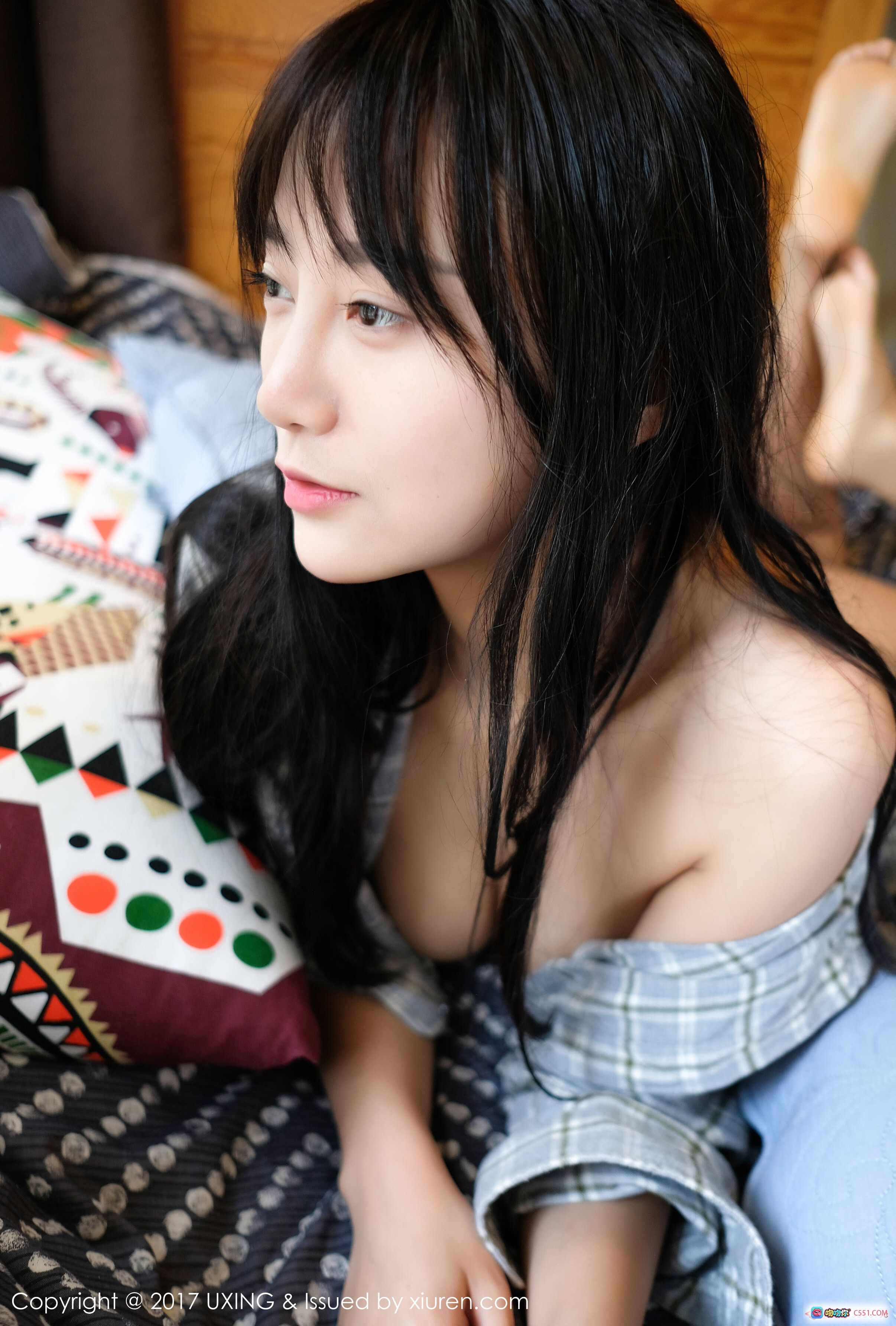 图片[10] - UXING 2017.05.09 Vol.052 猩一 格子衬衫性感写真 闭眼侧卧私房美图 高清43P无视频 - 就要吻