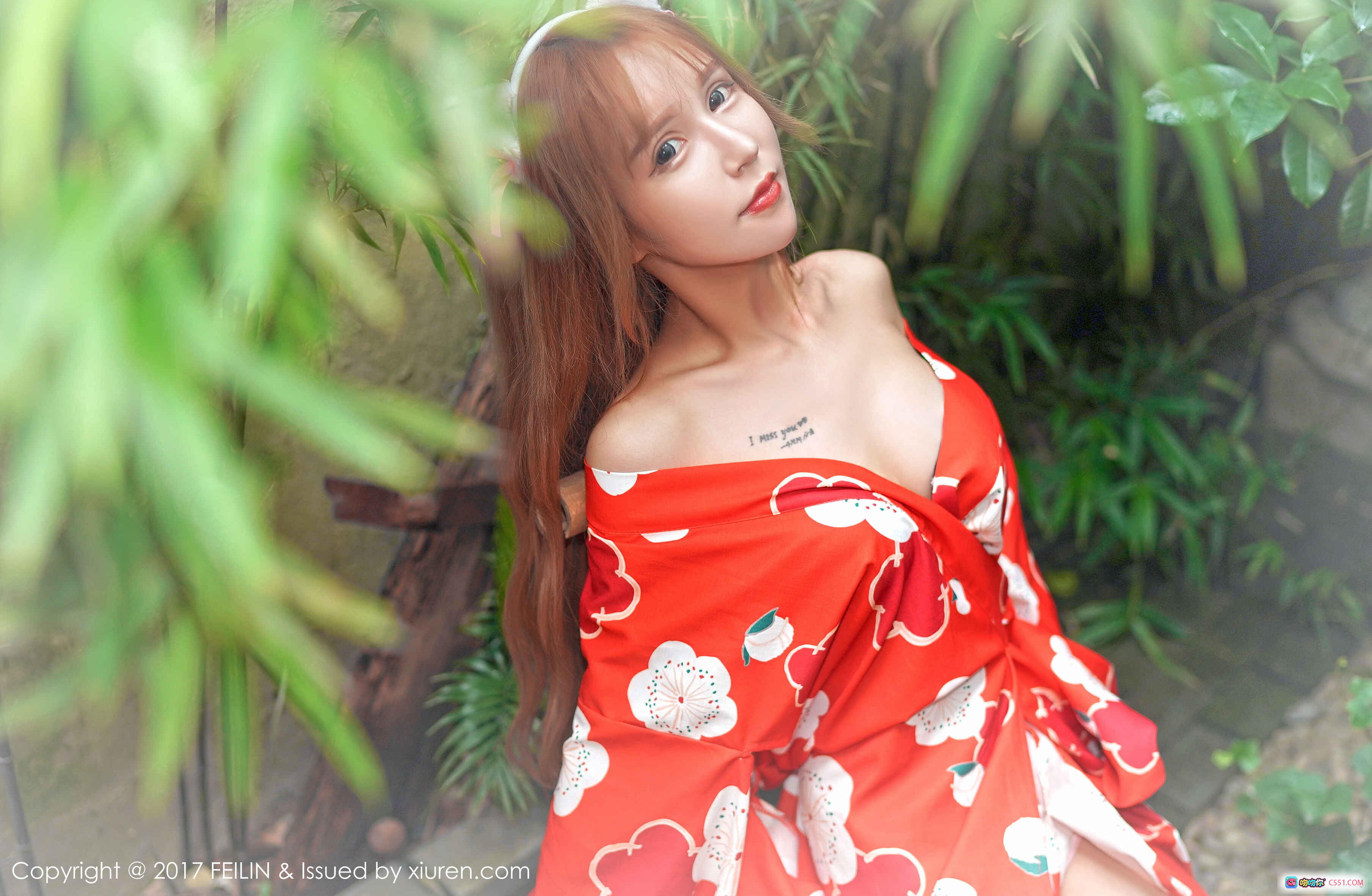 图片[8] - 顾北北性感写真 | 黑色内衣诱惑 | 大腿纹身魅力 | 床上私房美拍 | FEILIN VOL.102 2017.07.17 - 就要吻