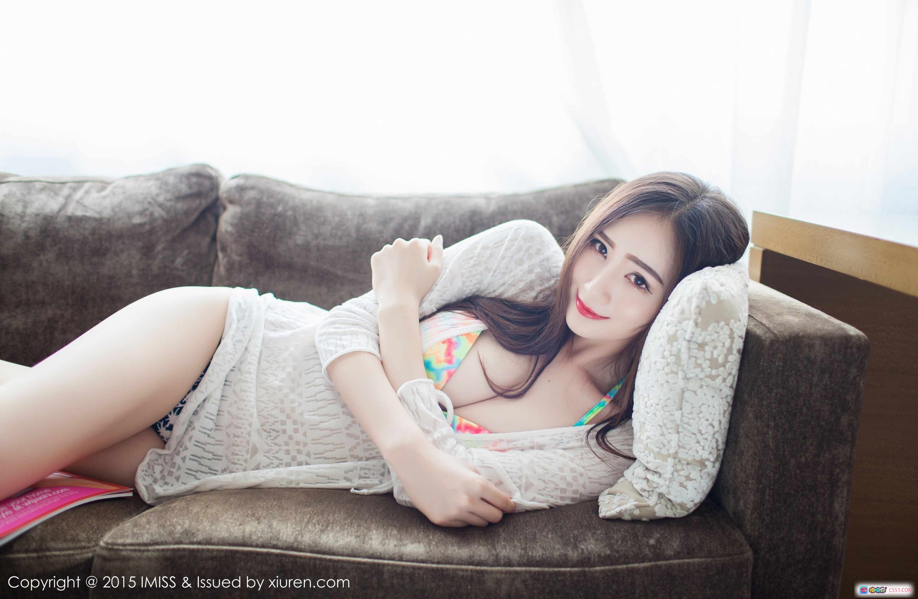 图片[7] - IMiss爱蜜社SISY思2015.09.16 VOL.021 美女沙发写真 彩色比基尼 白色蕾丝外套 甜美微笑 53P高清图集 - 就要吻