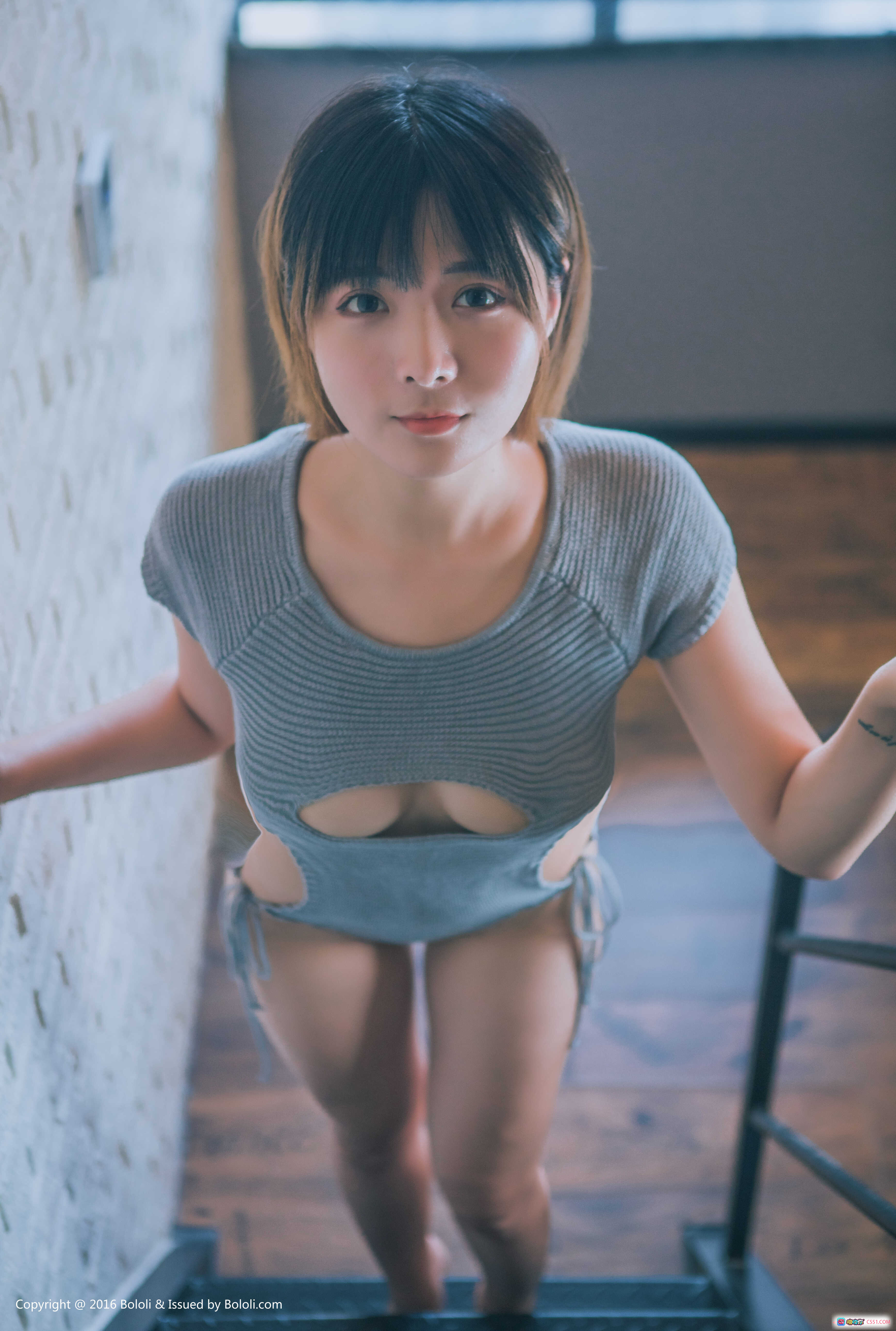 图片[8] - BoLoli波萝社VOL.105黑黑性感写真-灰色针织内衣+黑色皮沙发私房美拍-2017年8月19日发布 - 就要吻