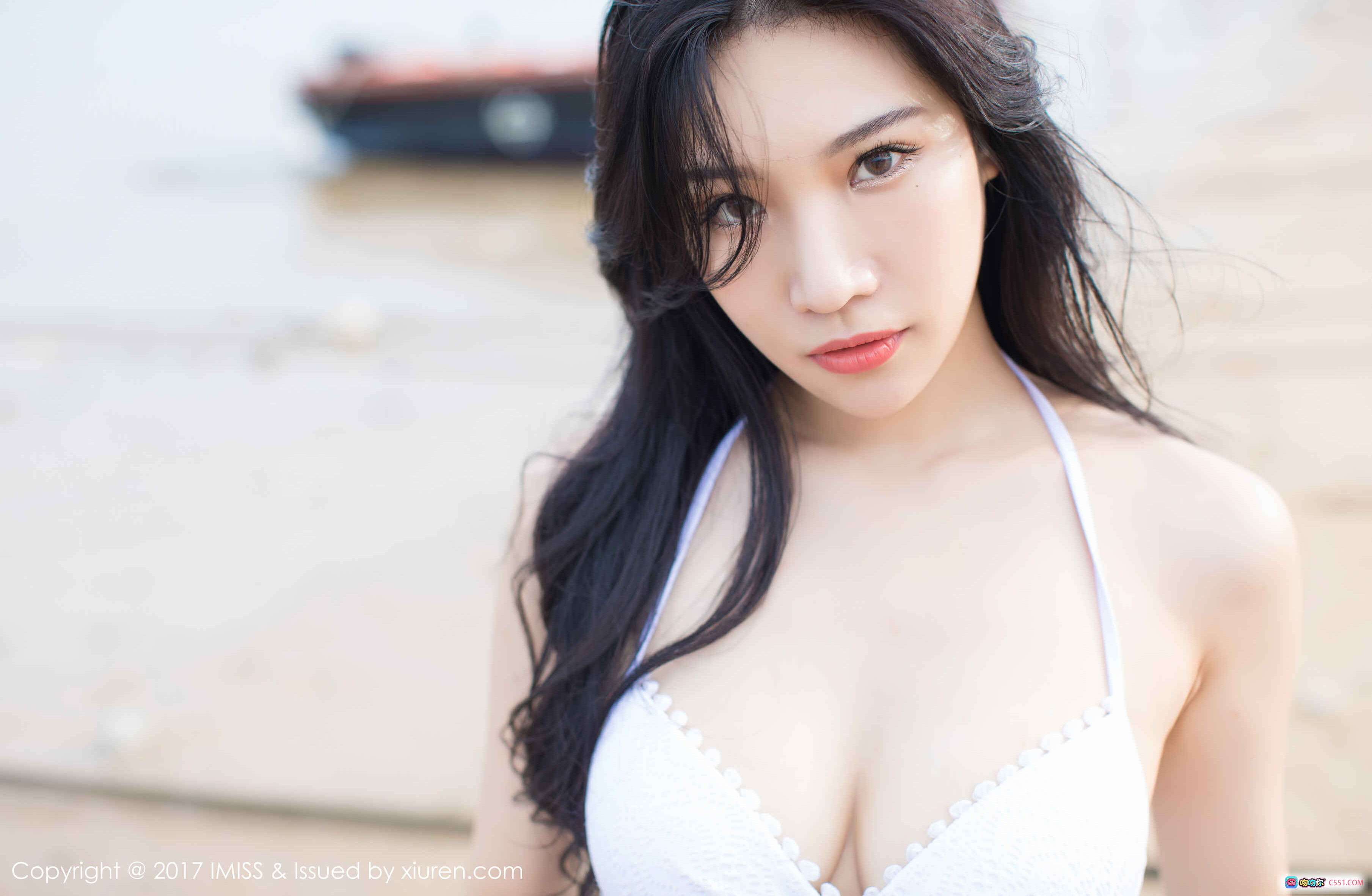 图片[4] - 小狐狸Sica海边写真｜白色比基尼+草帽沙滩风情｜IMiss爱蜜社VOL.182高清图集 - 就要吻