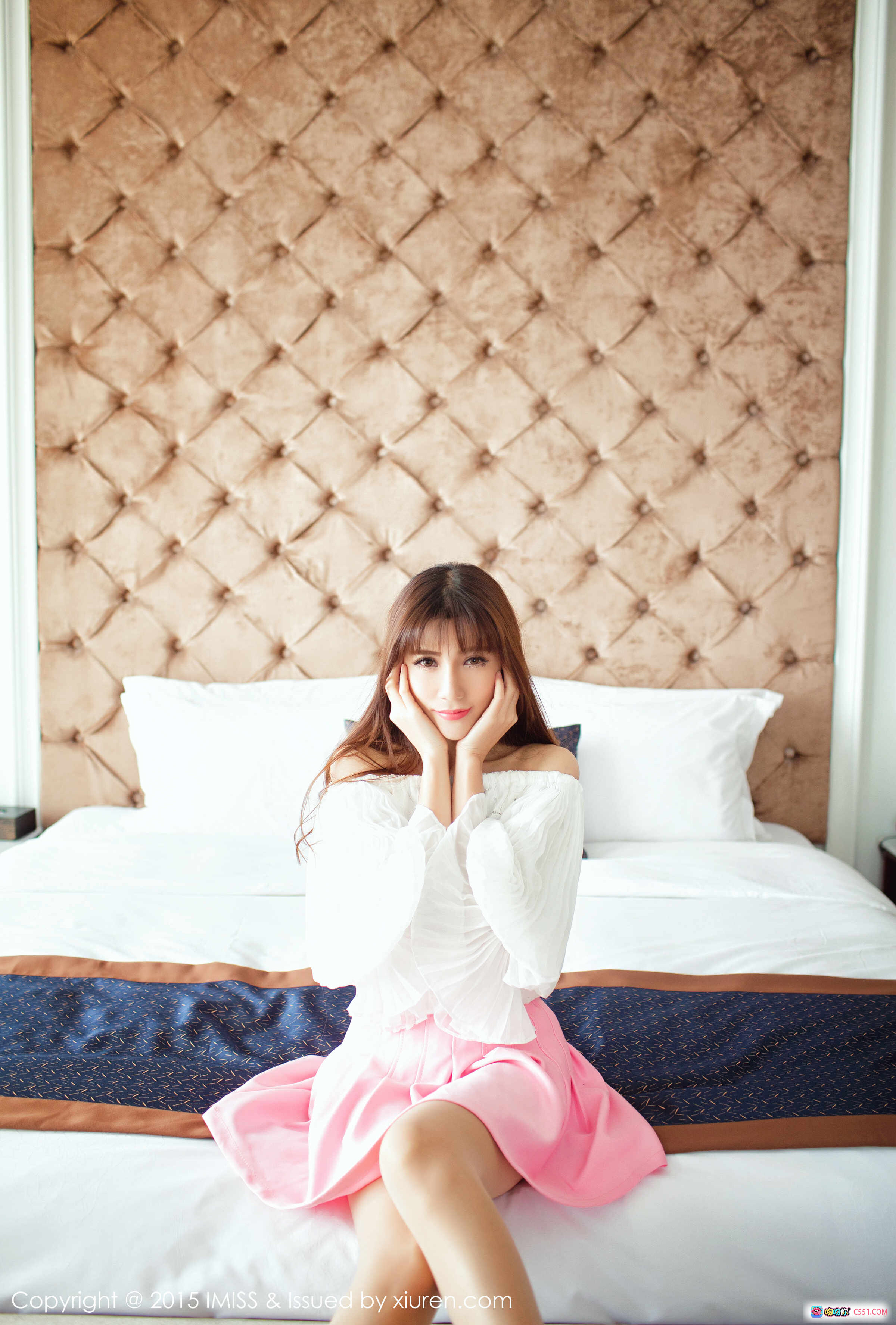 图片[3] - Sandy陈天扬红色针织连衣裙黑丝美腿高跟鞋床照写真 IMiss爱蜜社2015 VOL.011 - 就要吻