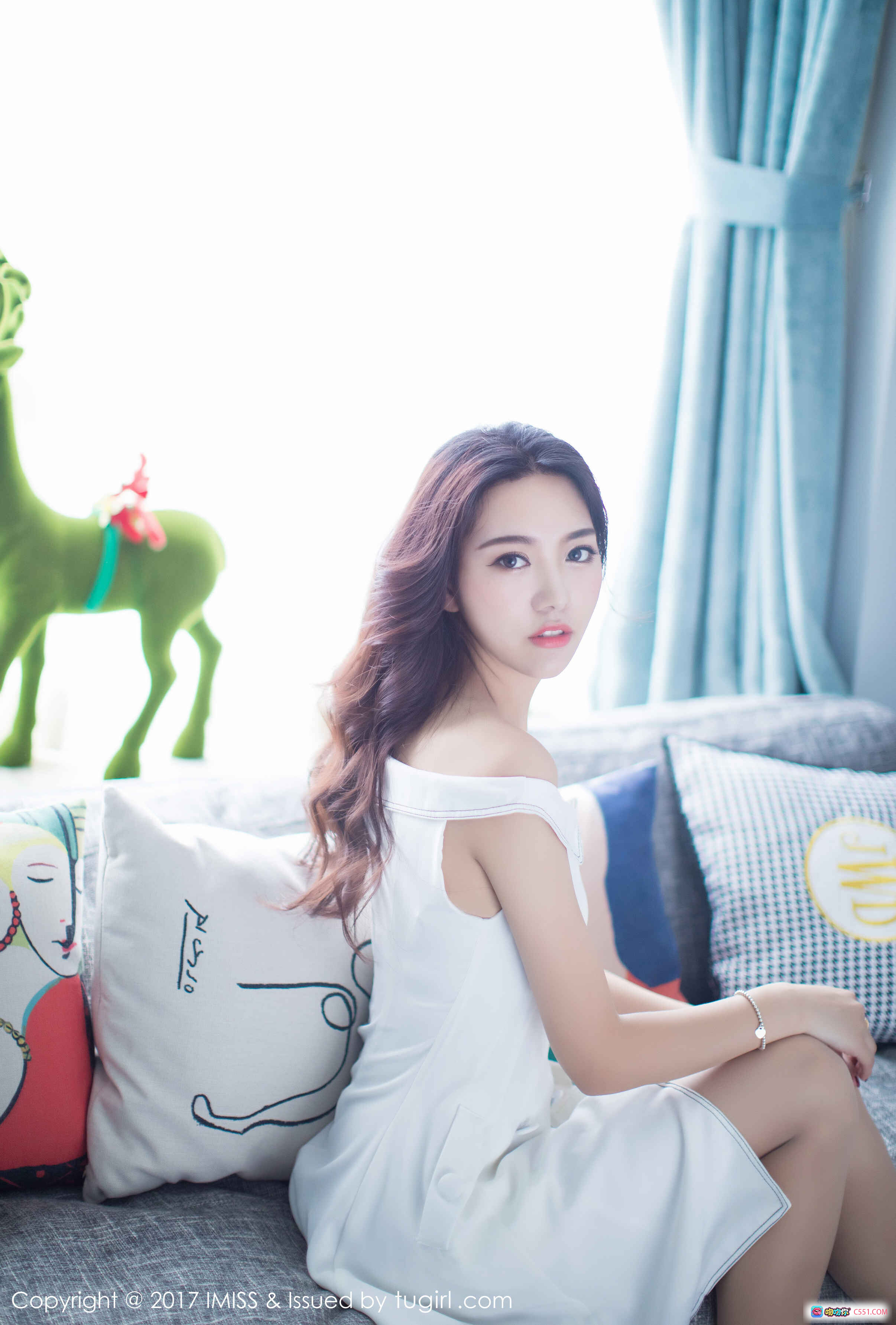 图片[8] - IMiss爱蜜社2017.07.12 VOL.174 嫣儿 白衬衫性感写真 窗边柔光美腿诱惑 65图高清摄影 - 就要吻