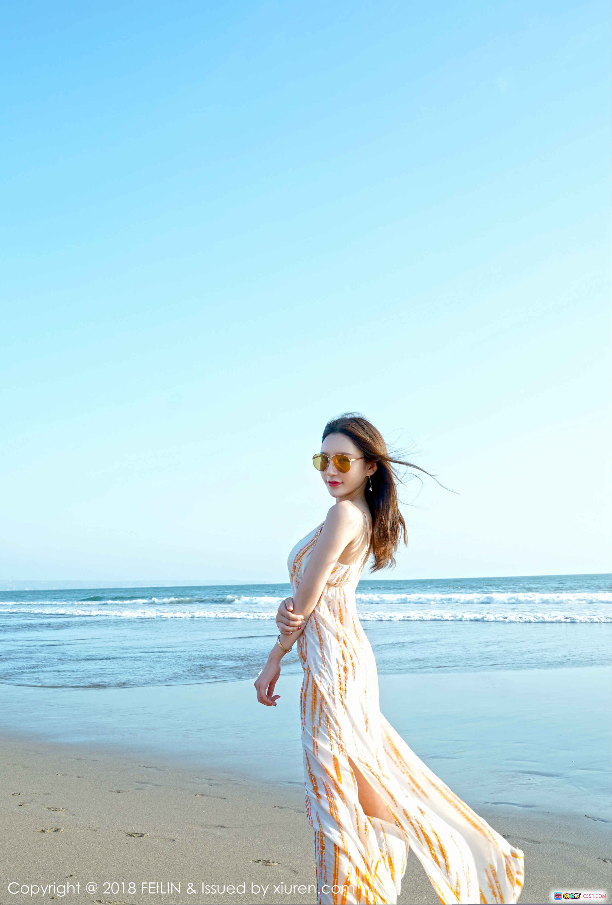 图片[8] - 周于希泳池写真：粉色火烈鸟浮床+豹纹比基尼+热带度假风+高清美拍 - 就要吻