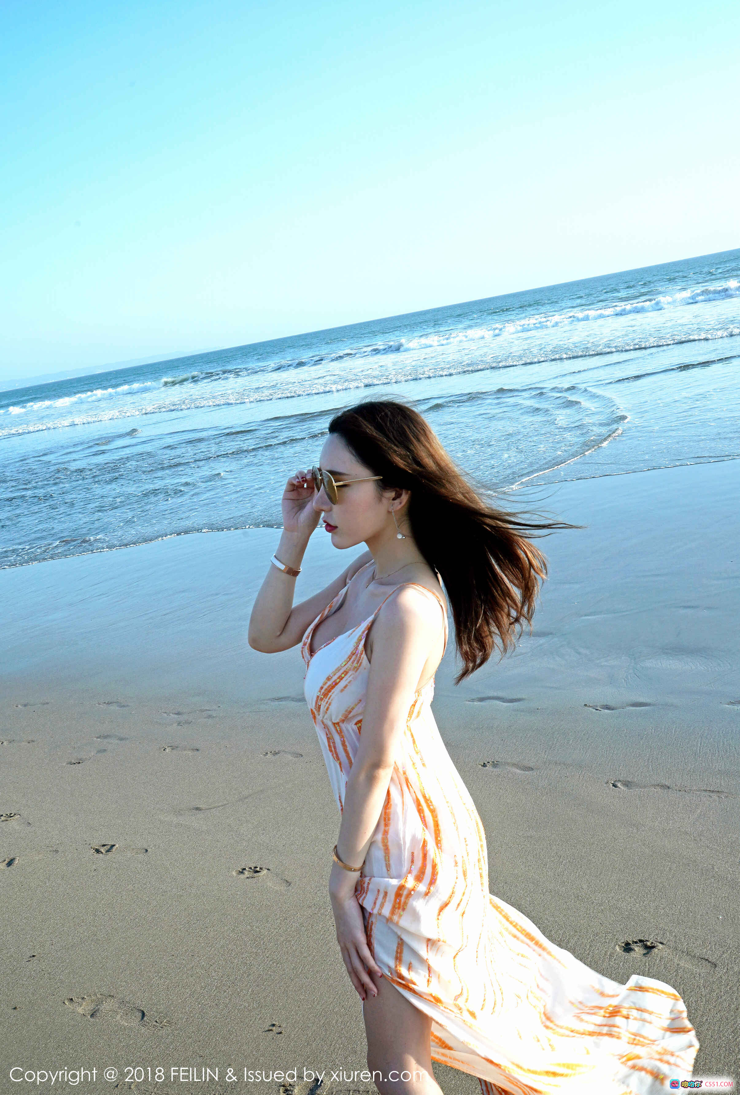 图片[4] - 周于希泳池写真：粉色火烈鸟浮床+豹纹比基尼+热带度假风+高清美拍 - 就要吻