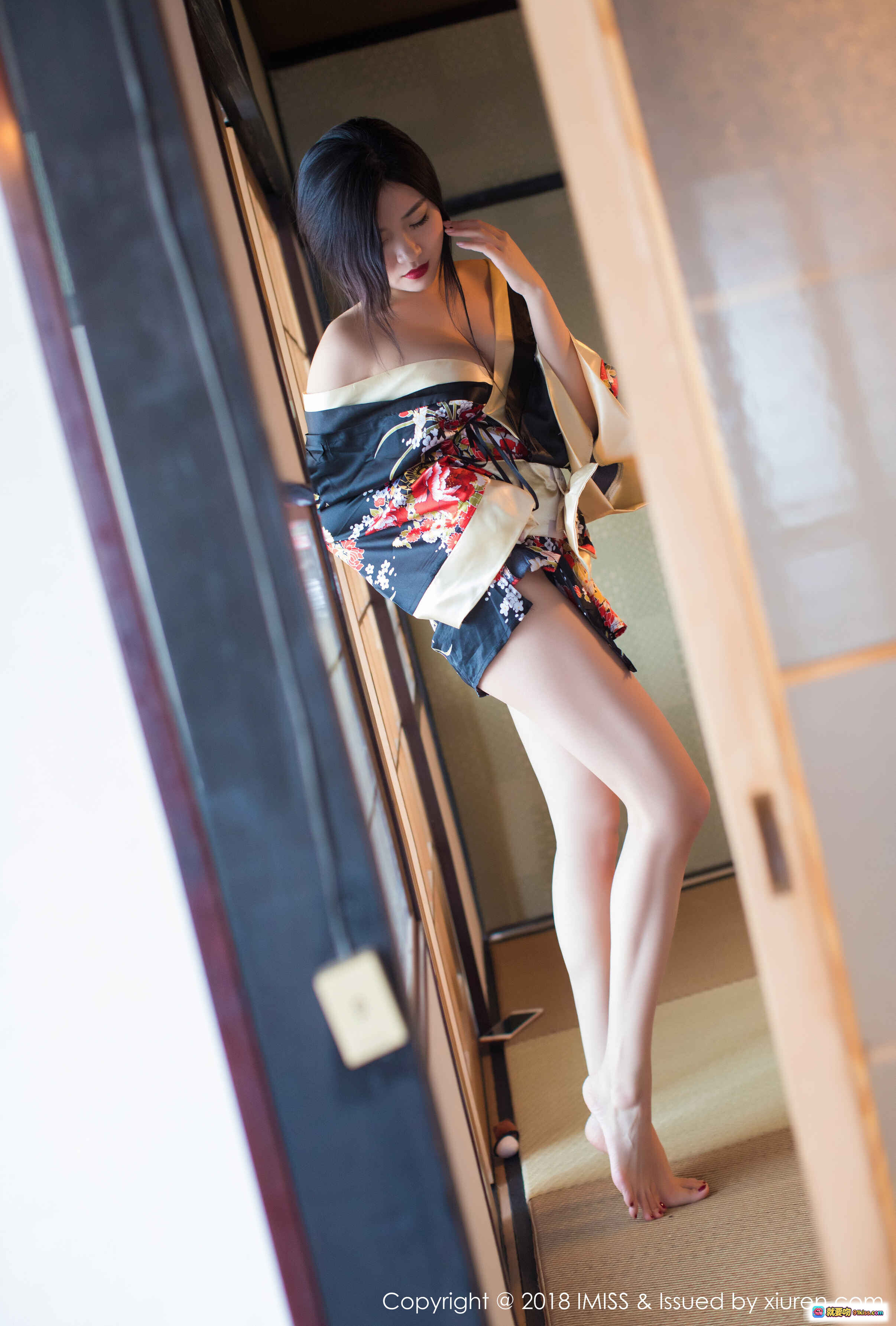 图片[5] - 许诺Sabrina雪地写真 | 黄色羽绒服+毛线帽+灰色雪靴 | 冬日街头清新少女风穿搭 - 就要吻