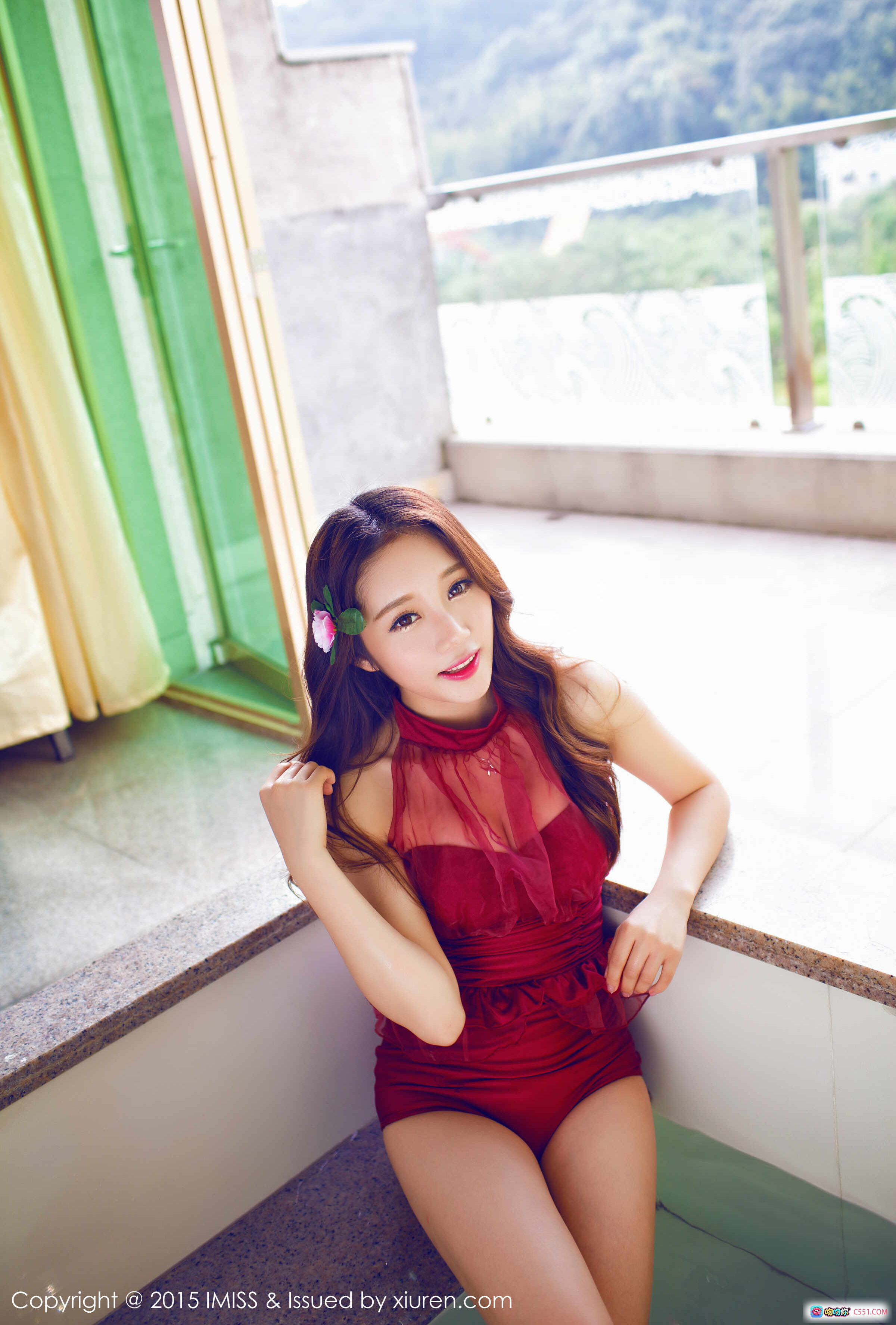 图片[4] - 小丽莎萌萌哒写真 | IMiss爱蜜社2015.08.25 VOL.015 | 白色针织衫粉色短裙床拍清新甜美风 - 就要吻