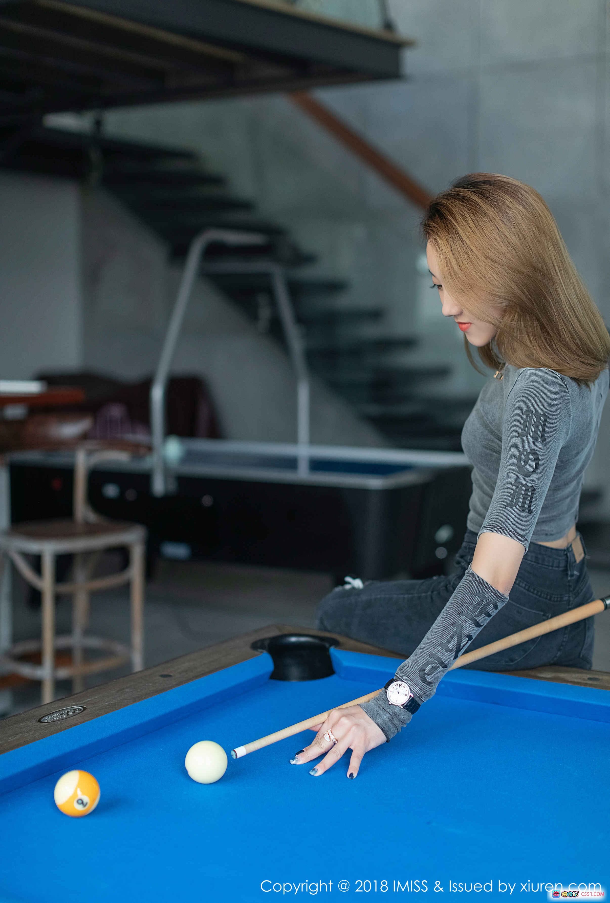 图片[4] - IMiss爱蜜社美琪Vicky白帽少女户外花丛写真清新自然甜美风格2018年10月Vol.295高清摄影图集 - 就要吻