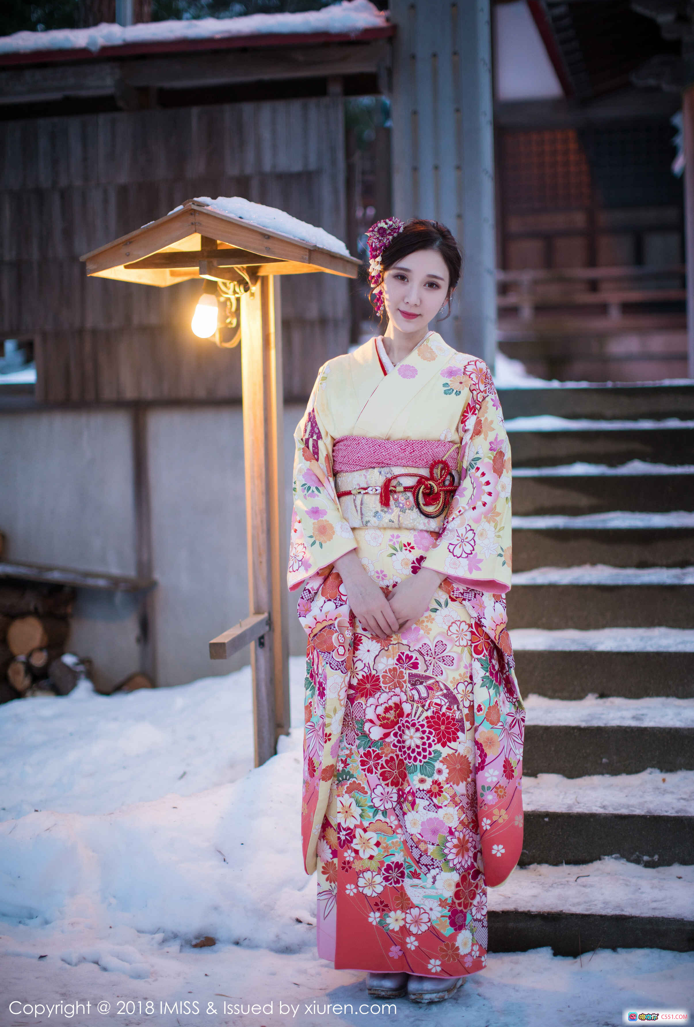 图片[8] - IMiss爱蜜社2018.05.23 VOL.242 淼淼萌萌哒 白色蕾丝内衣 性感写真 床上私房照 窗边柔光美拍 长发女神 优雅姿态 精致配饰 无视频高清图集 - 就要吻