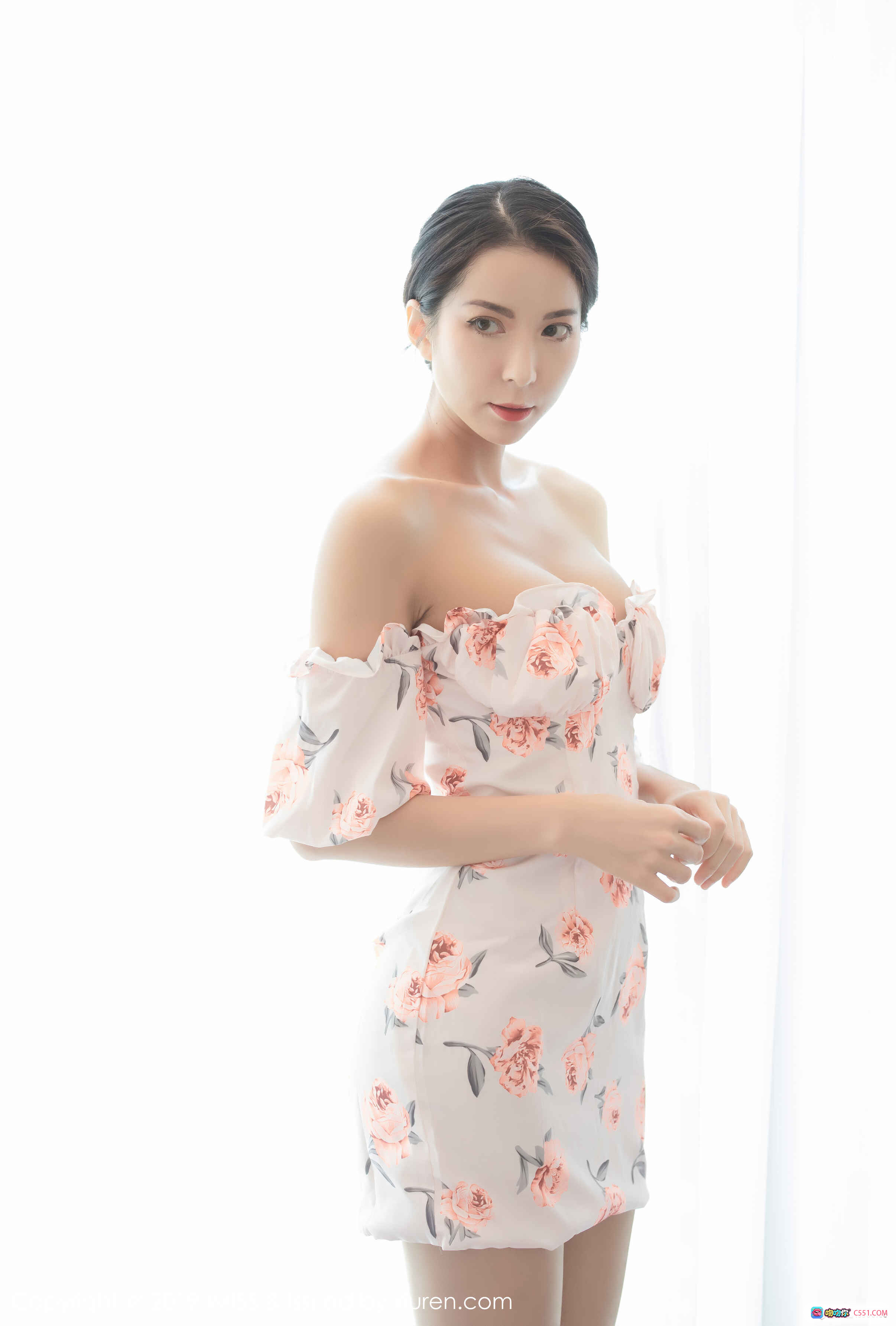 图片[7] - IMiss爱蜜社2019.12.12 VOL.416 Carry 优雅花裙侧颜写真 48图高清美拍 - 就要吻