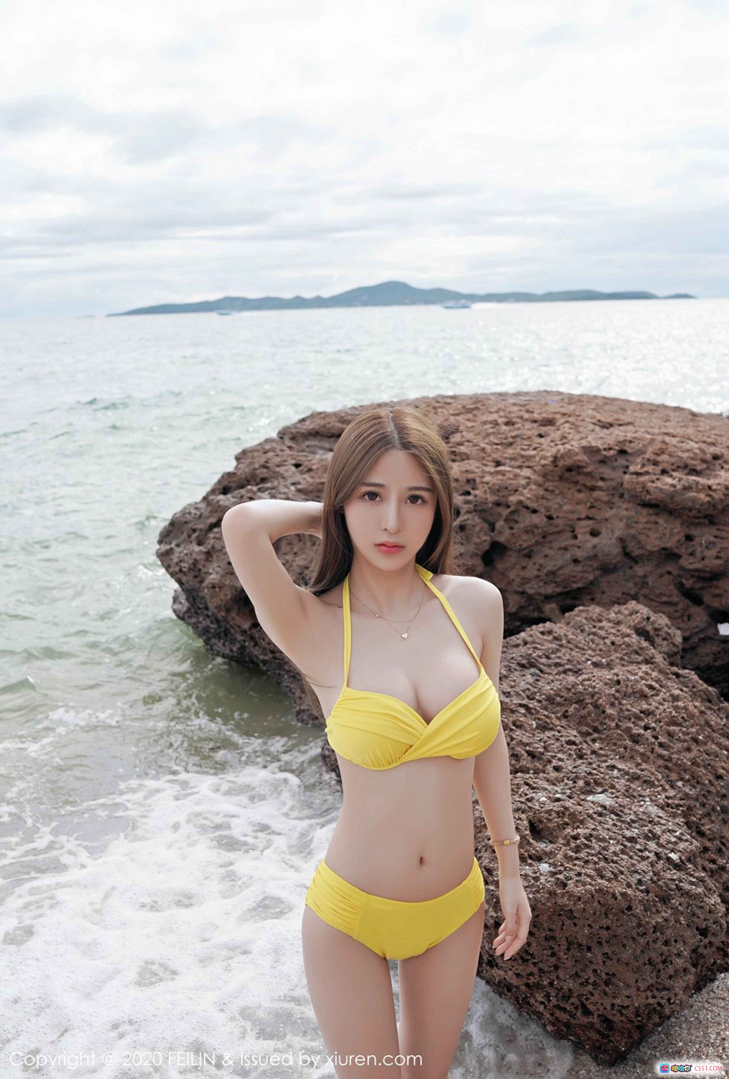 粉色抹胸裙美女窗边写真 | 张静燕优雅气质私房照 | FEILIN Vol.234高清图集 - 就要吻