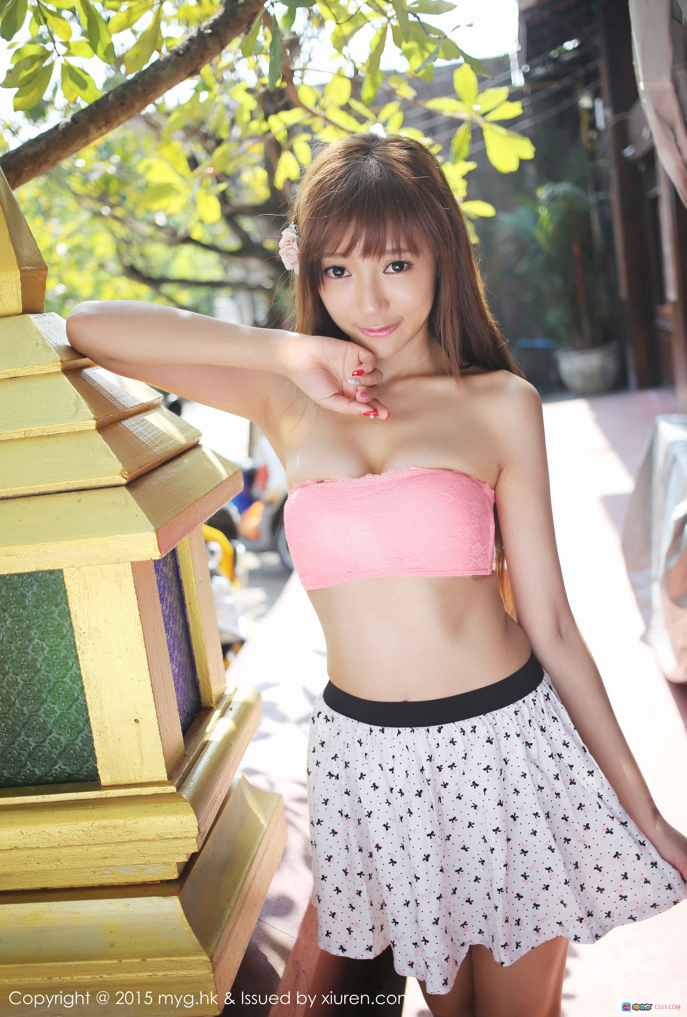 图片[9] - 王馨瑶yanni泳池边粉色抹胸短裙写真 | MyGirl美媛馆2015 Vol.098 甜美长发少女户外阳光大片 - 就要吻