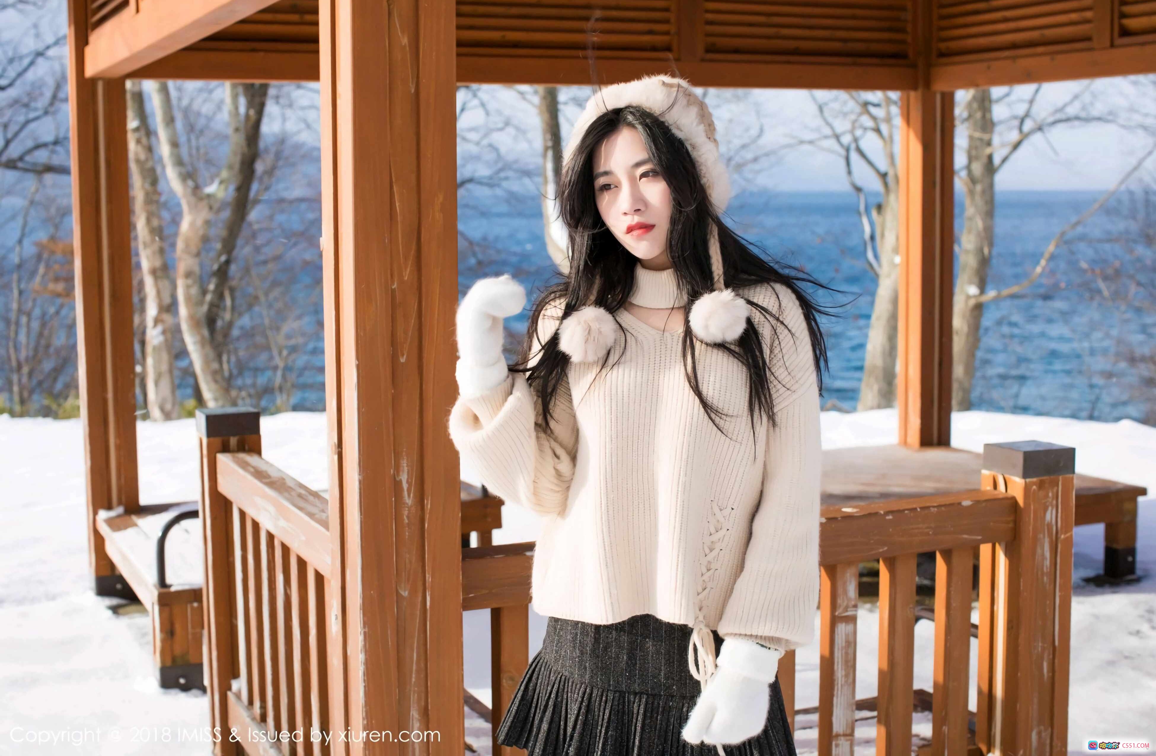 图片[9] - 许诺Sabrina粉色丝绒睡衣写真｜IMiss爱蜜社2018 VOL.272｜蕾丝边V领性感居家风 - 就要吻