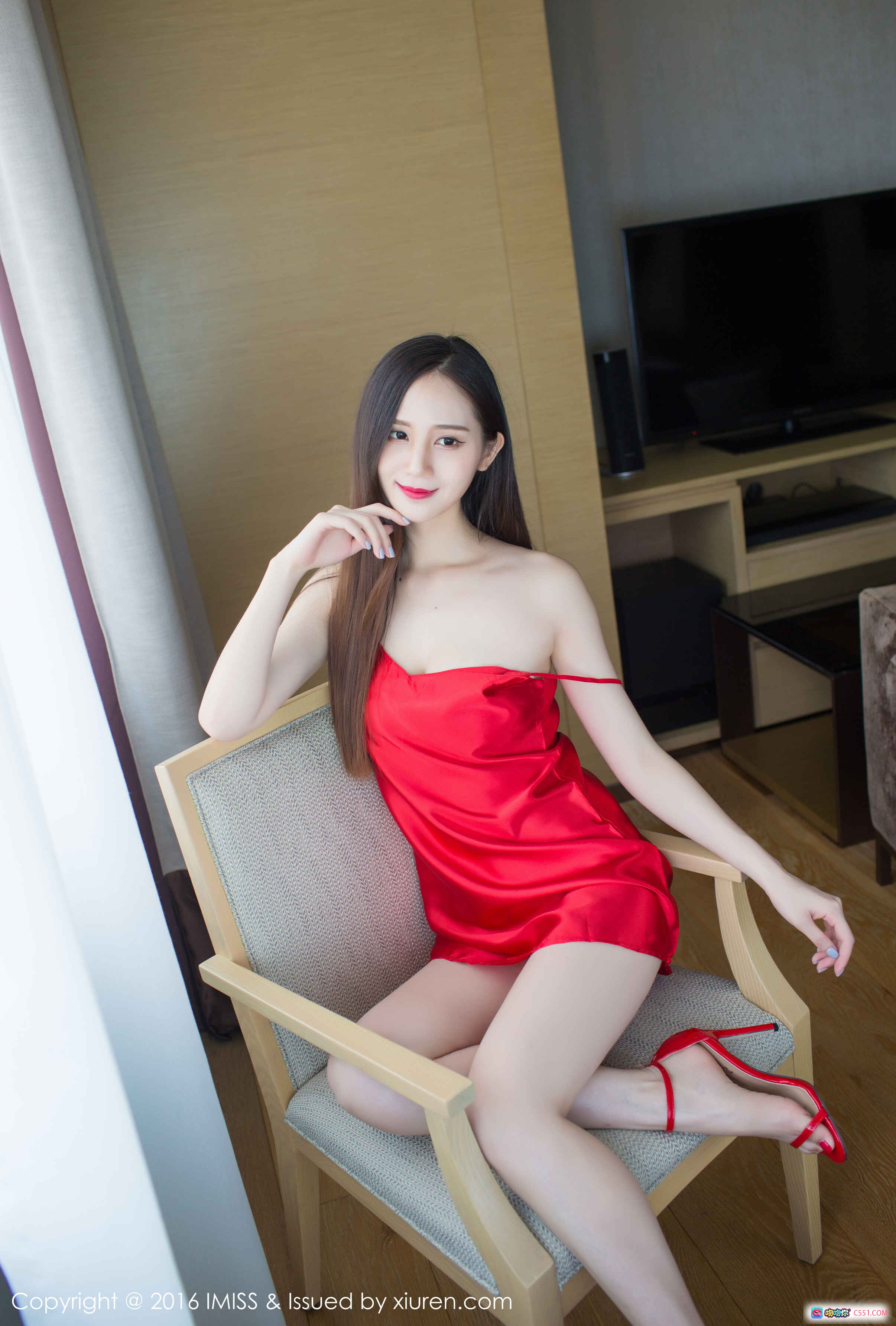 图片[7] - IMiss爱蜜社SISY思红色吊带裙性感写真_2016年9月1日VOL.124高清私房美图 - 就要吻