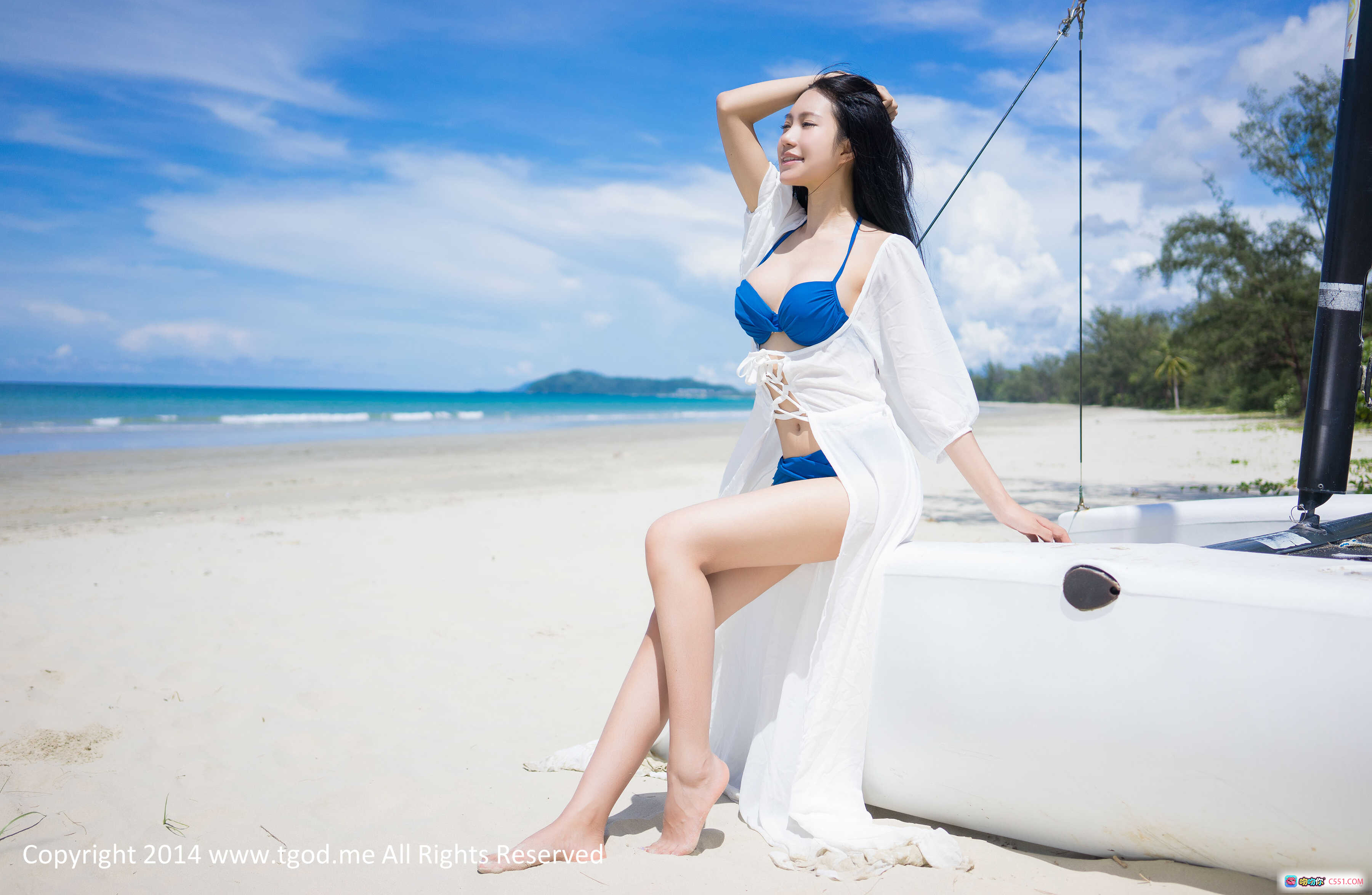 图片[4] - 沙滩仙子绮里嘉Ula沙巴旅拍比基尼白衬衫飘逸草帽蓝天碧海写真 - 就要吻