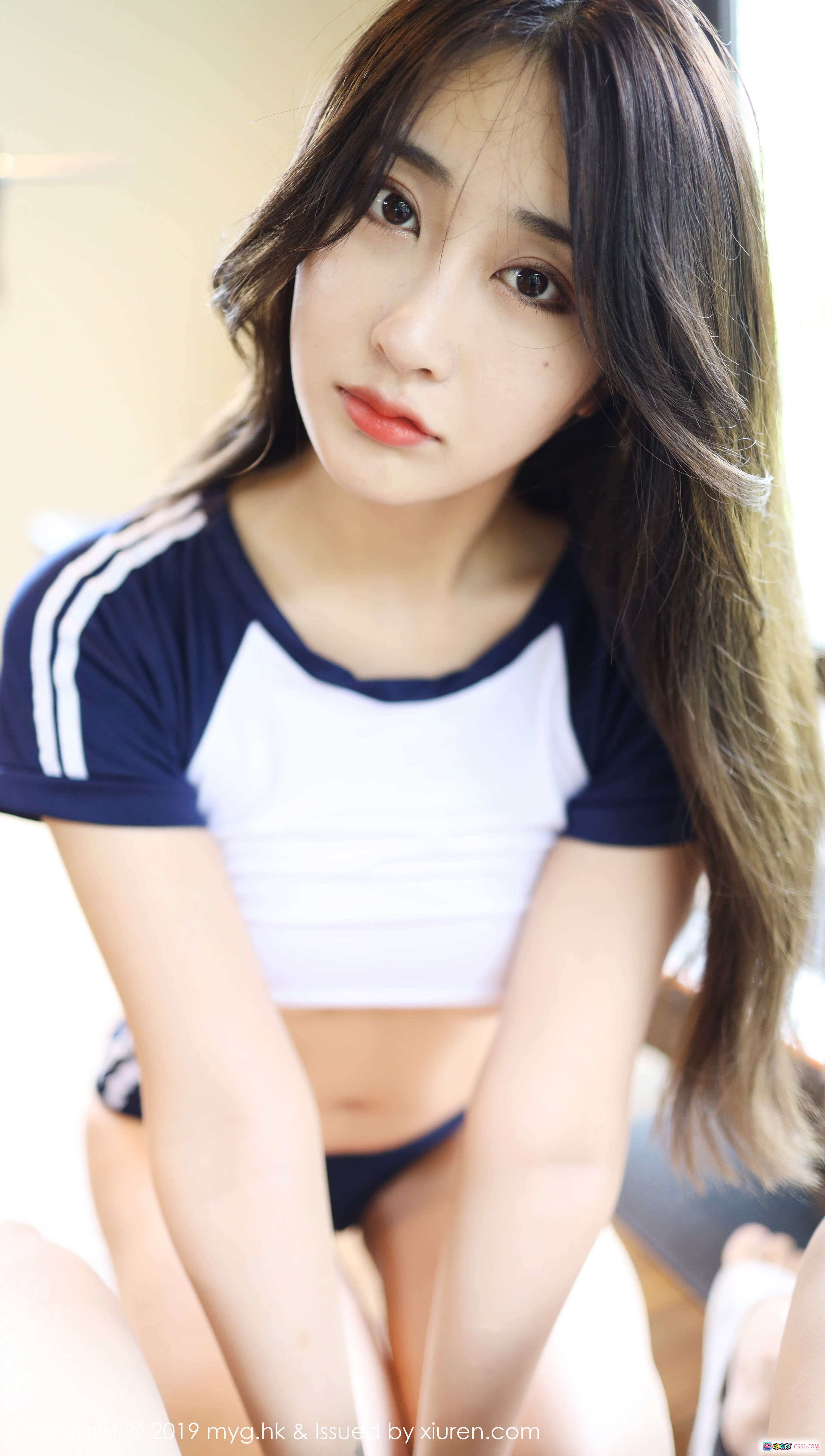 图片[2] - Betty林子欣清新泳装写真 | 白蓝撞色运动风比基尼 | 自然外景长发美女 | MyGirl美媛馆2019 Vol.392 - 就要吻