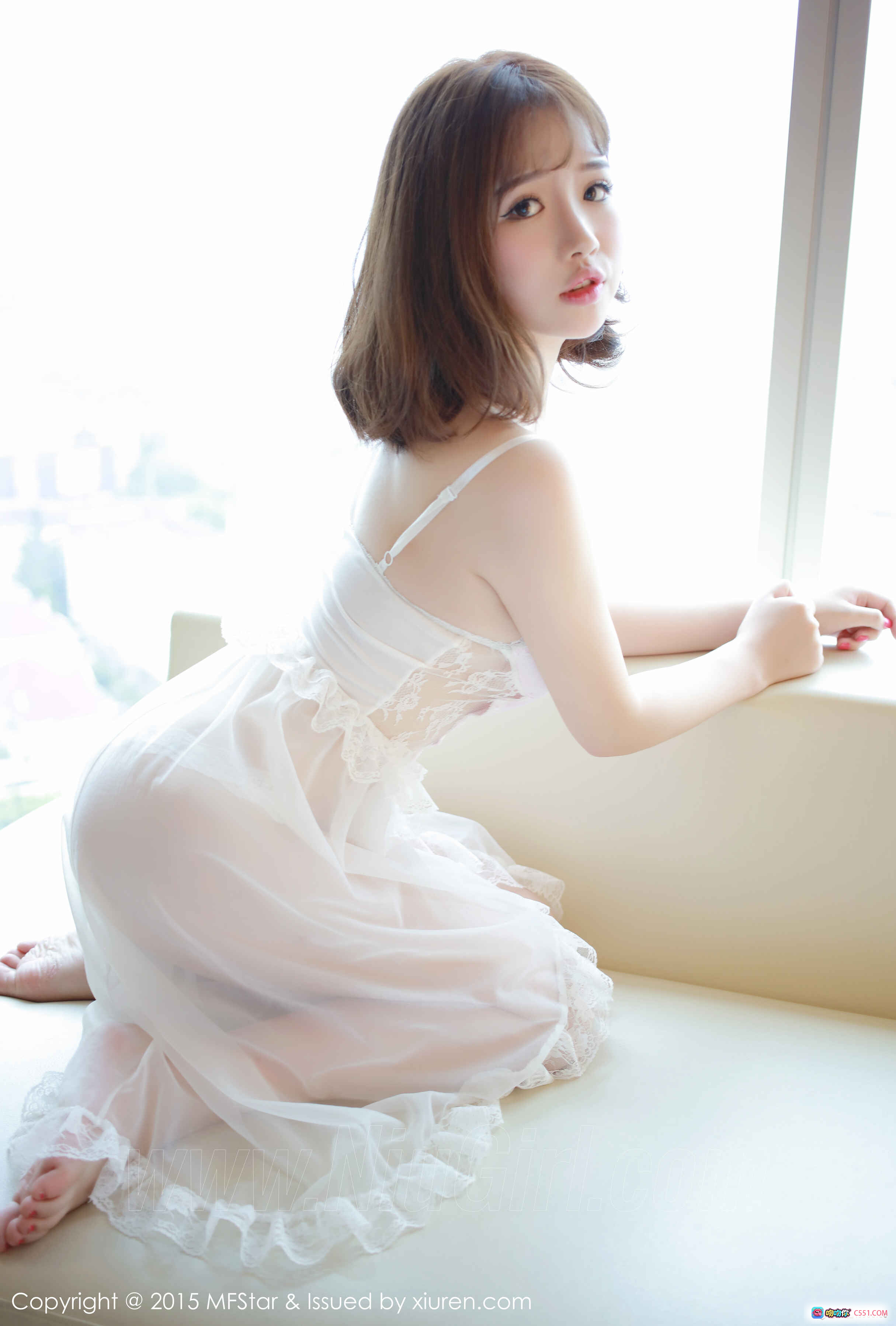 图片[8] - 徐cake MFStar模范学院2015.07.21 Vol.012 白色蕾丝内衣写真 甜美短发少女窗边私房照 - 就要吻