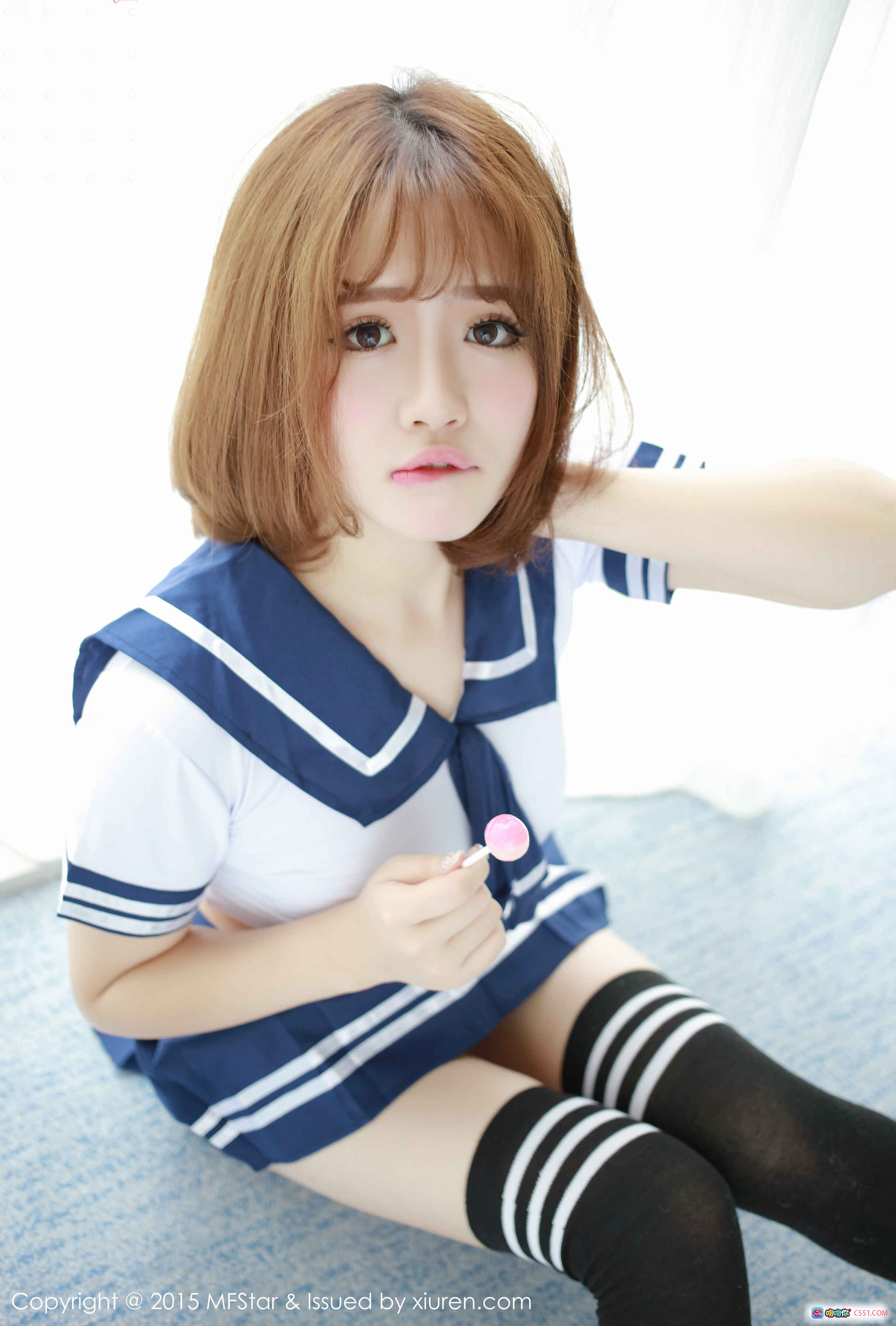 图片[1] - 徐cake海军风制服写真｜短发少女黑丝袜甜心糖果拍摄｜MFStar模范学院Vol.020高清图集 - 就要吻